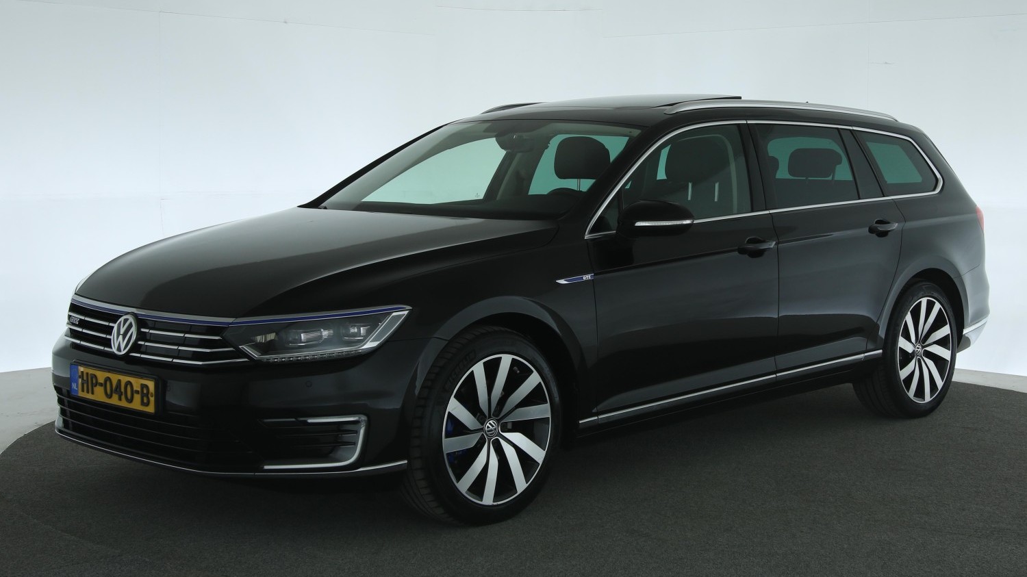 Volkswagen Passat Station 2015 HP-040-B 1
