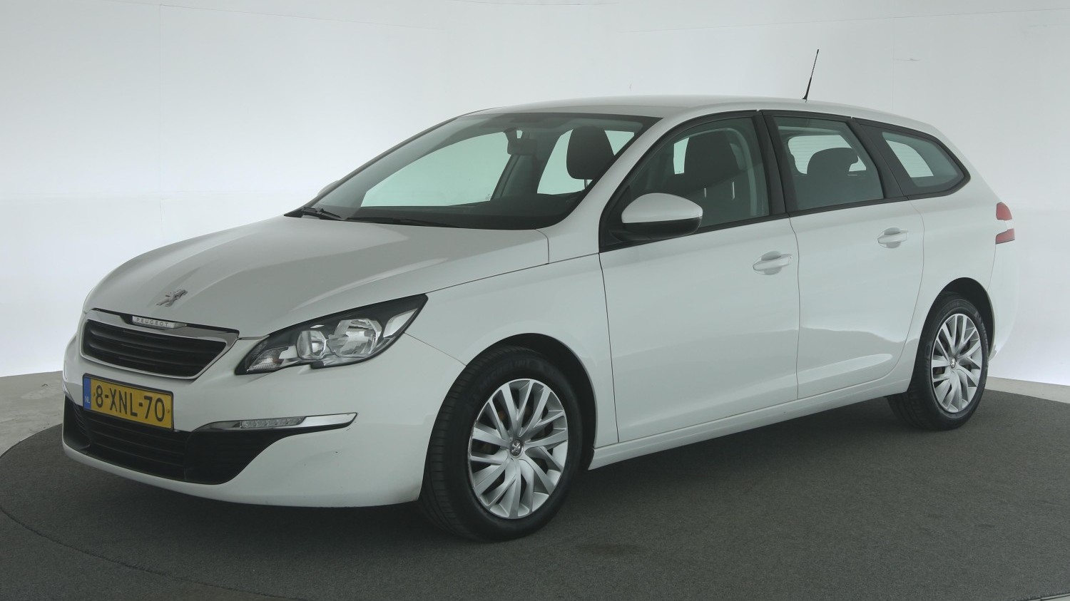Peugeot 308 Station 2014 8-XNL-70 1