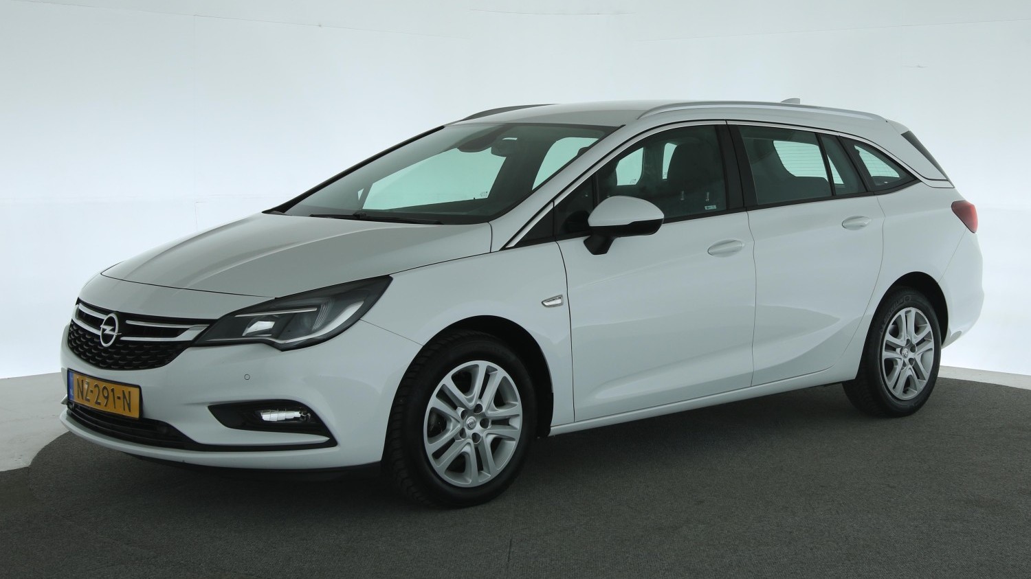 Opel Astra Station 2017 NZ-291-N 1