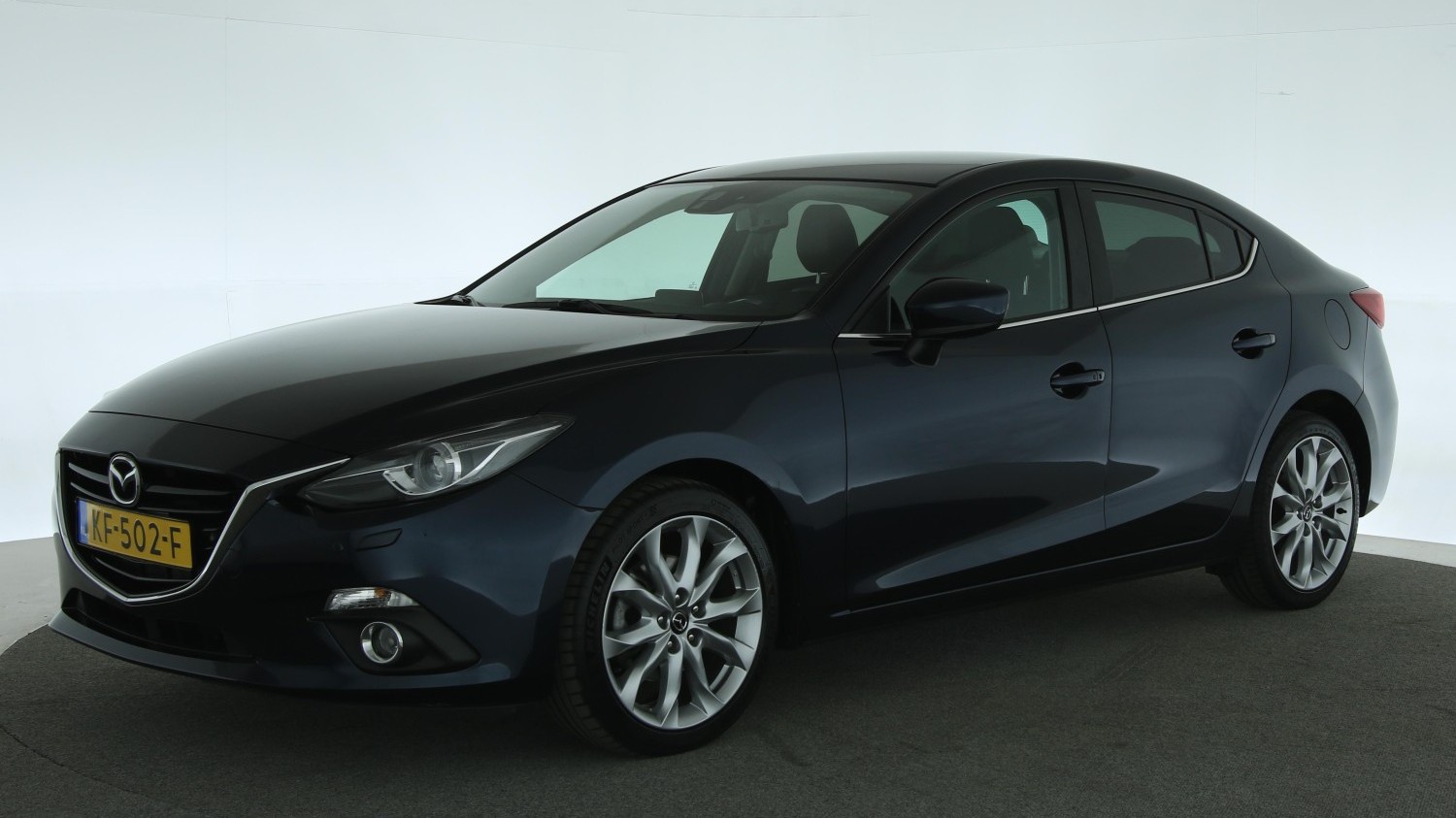 Mazda 3 Sedan 2016 KF-502-F 1