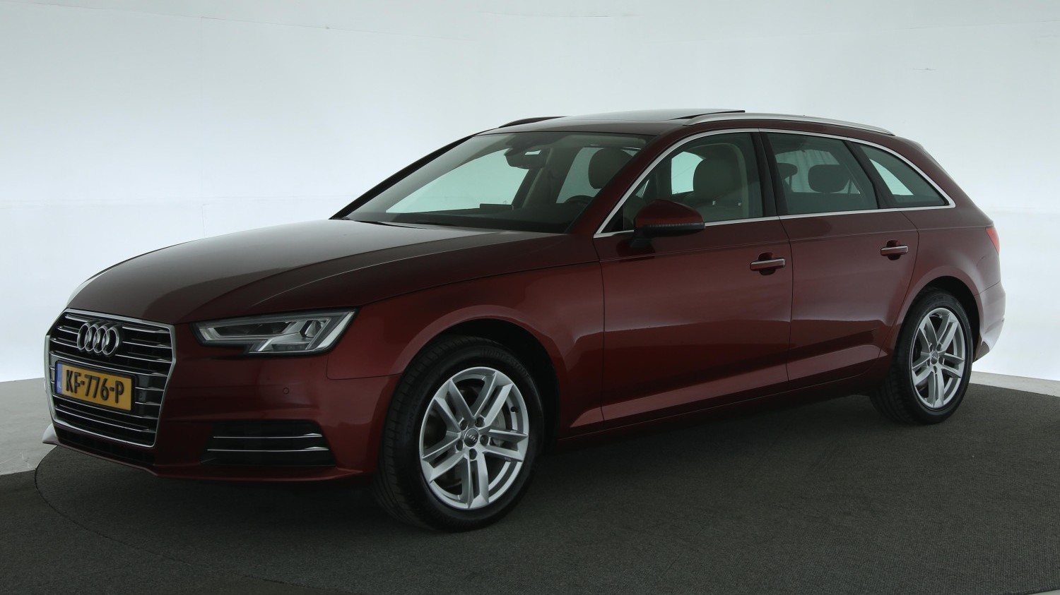 Audi A4 Station 2016 KF-776-P 1