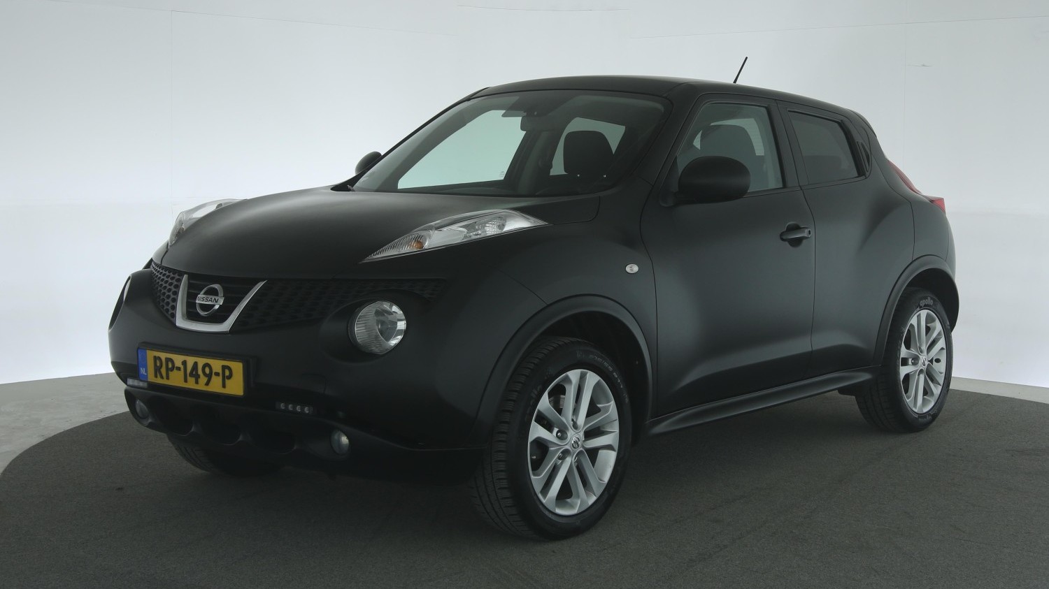 Nissan Juke SUV / Terreinwagen 2011 RP-149-P 1