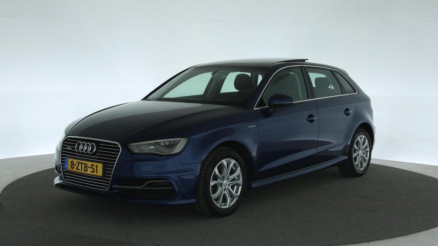 Audi A3 Hatchback 2015 8-ZTB-51 1