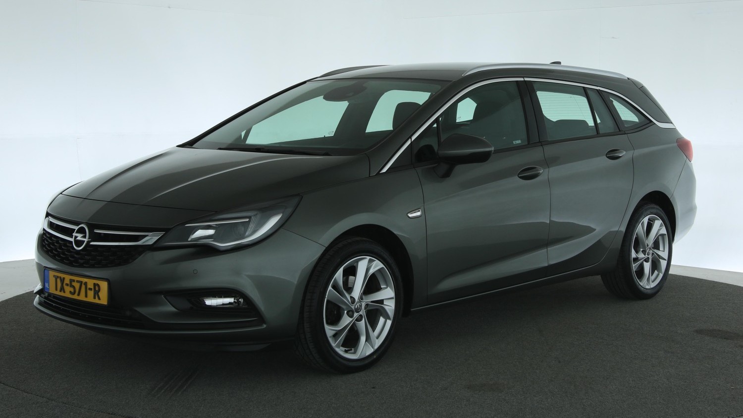 Opel Astra Station 2017 TX-571-R 1