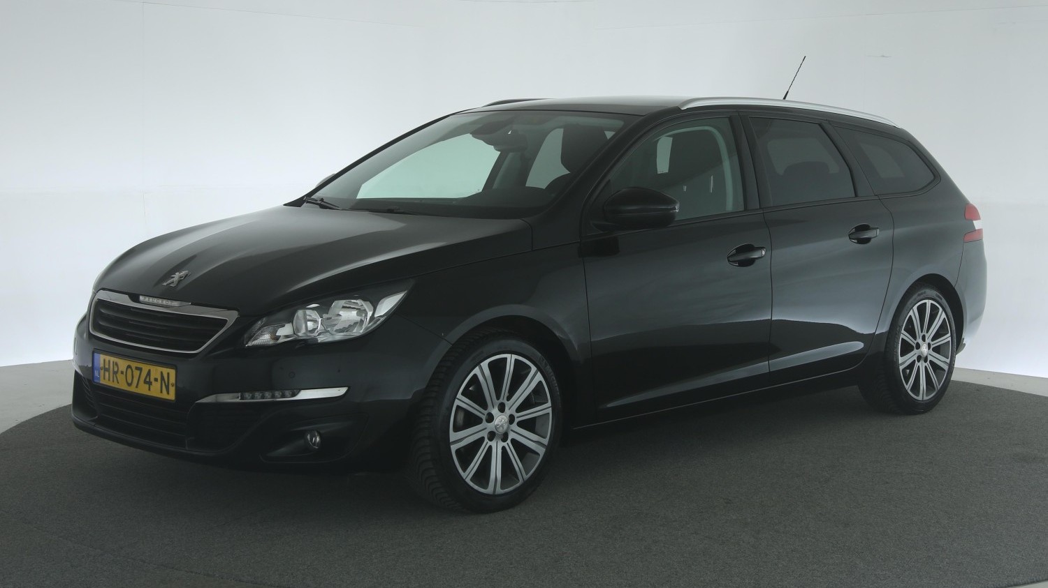 Peugeot 308 Station 2015 HR-074-N 1