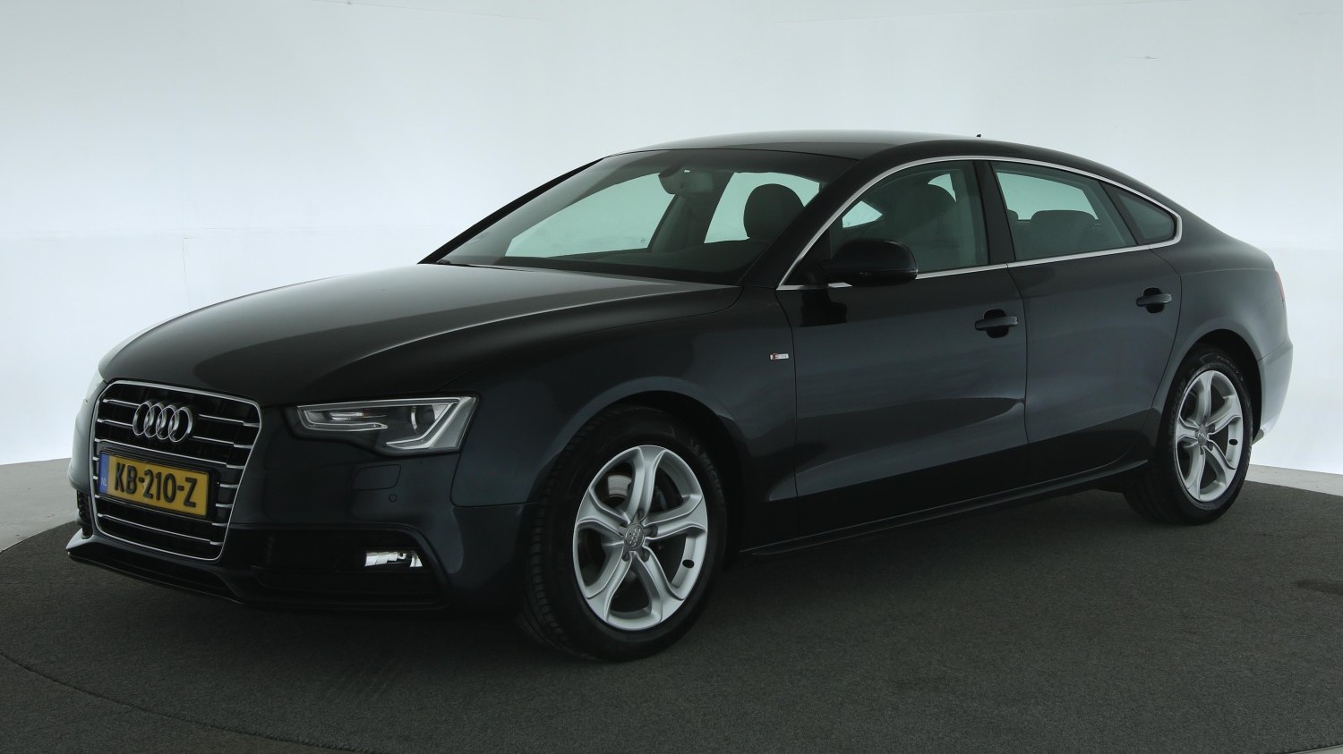 Audi A5 Hatchback 2016 KB-210-Z 1