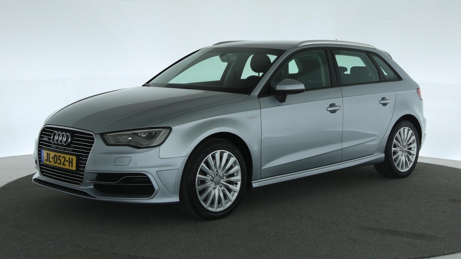 Audi A3 Hatchback 2015 JL-052-H 1