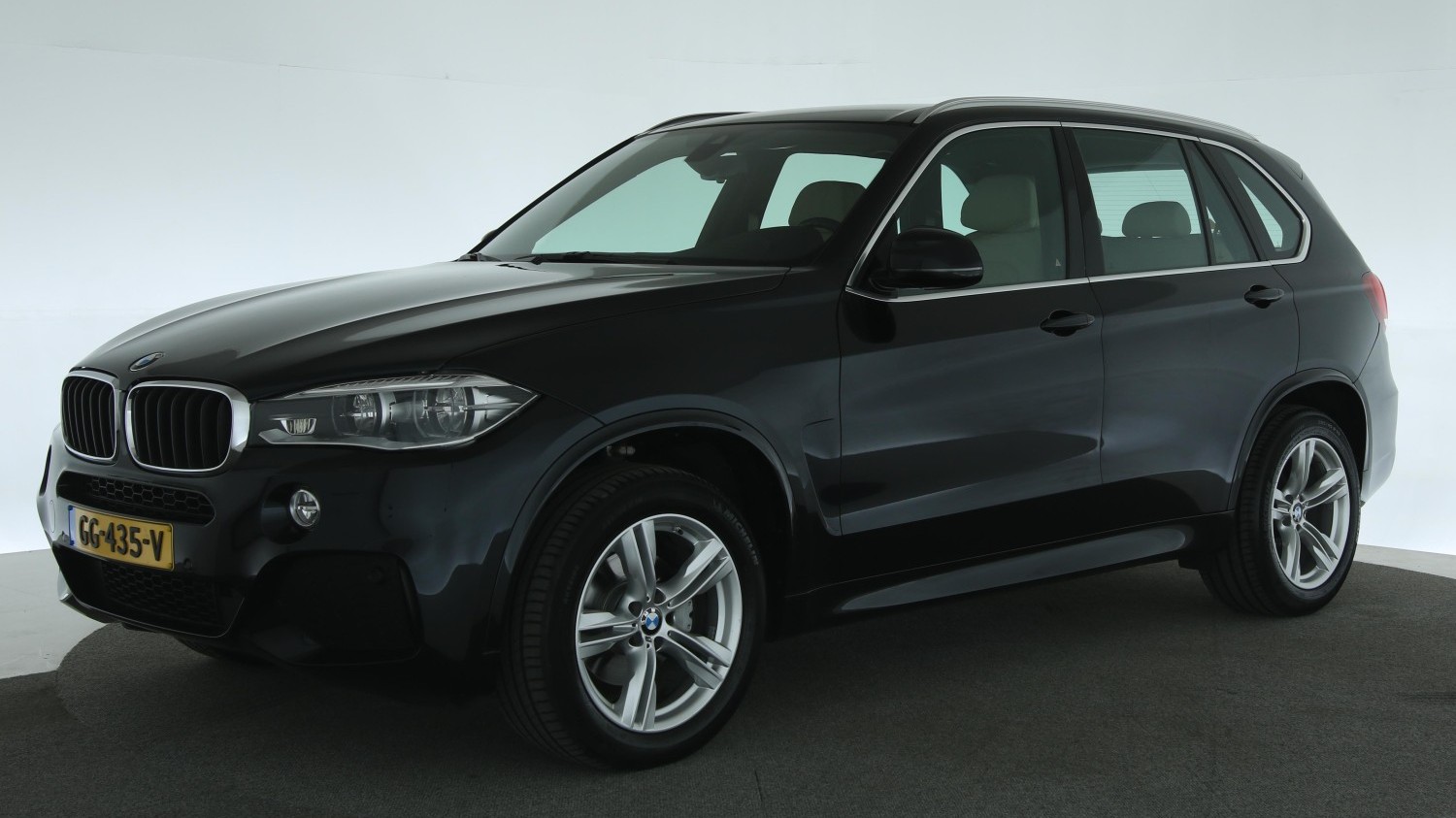 BMW X5 SUV / Terreinwagen 2015 GG-435-V 1