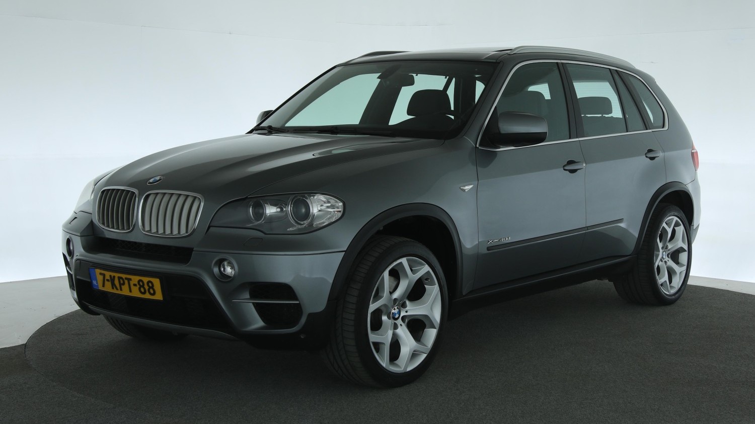 BMW X5 SUV / Terreinwagen 2012 7-KPT-88 1