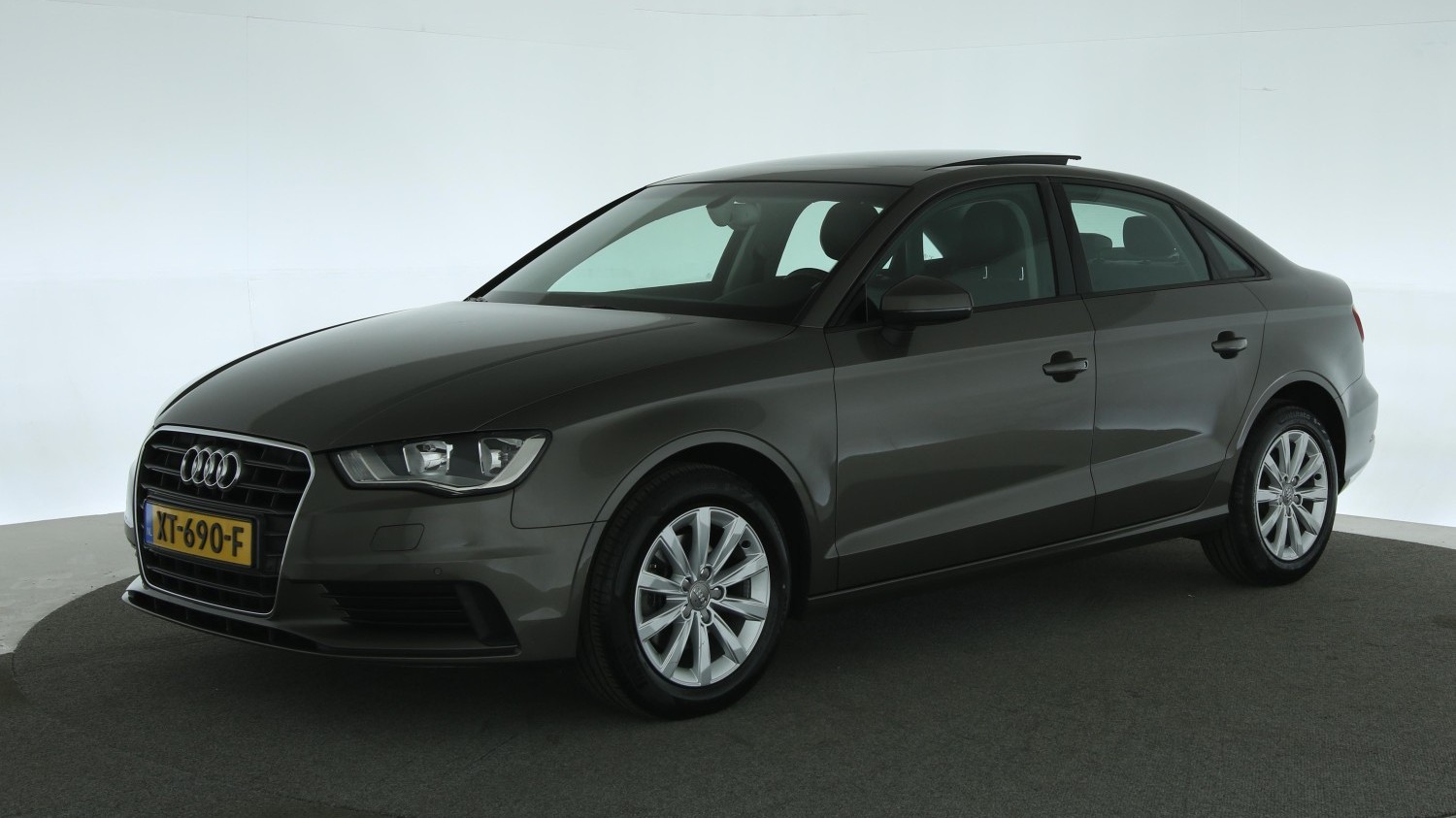 Audi A3 Sedan 2014 XT-690-F 1