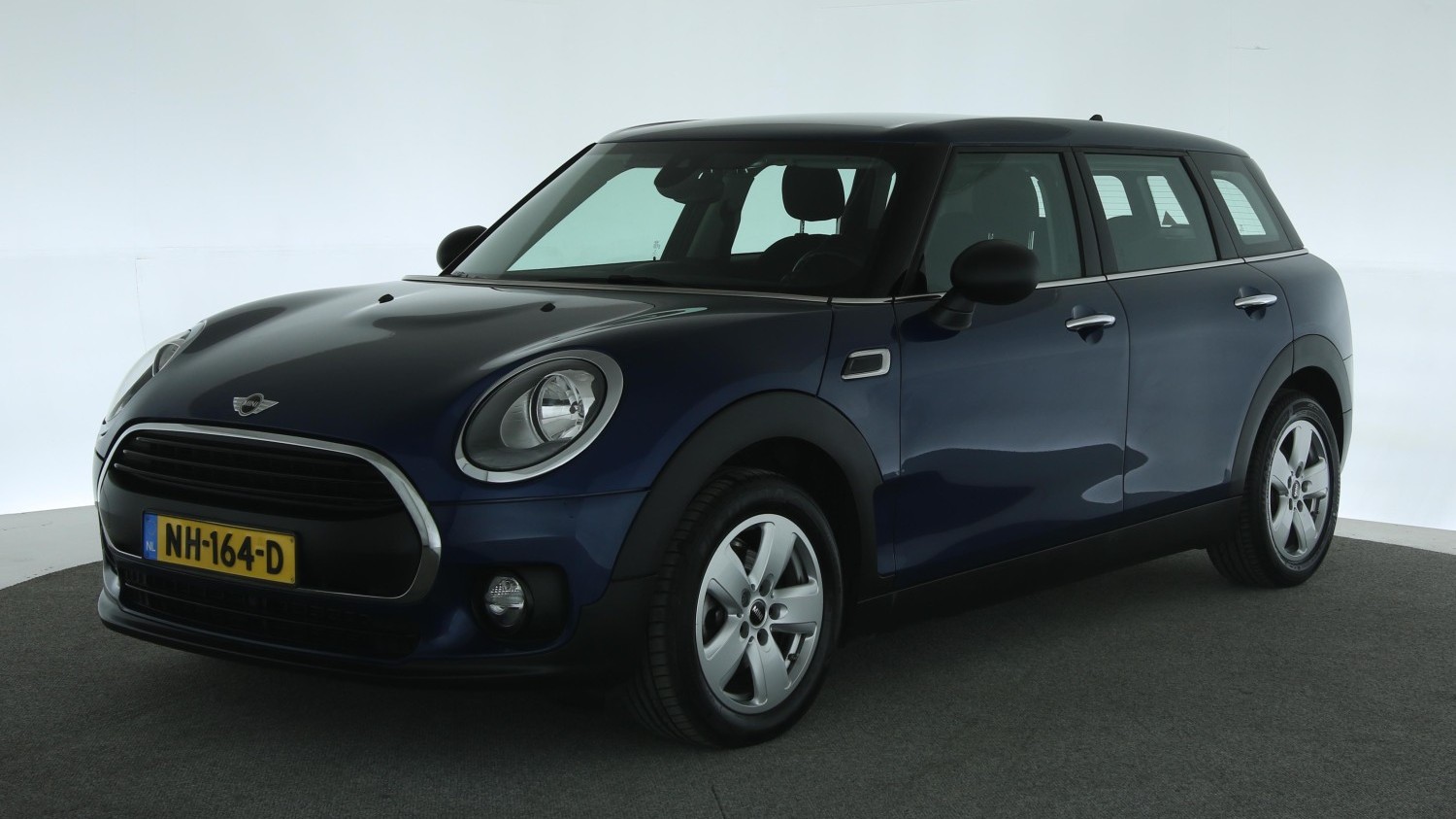 Mini Clubman Station 2017 NH-164-D 1