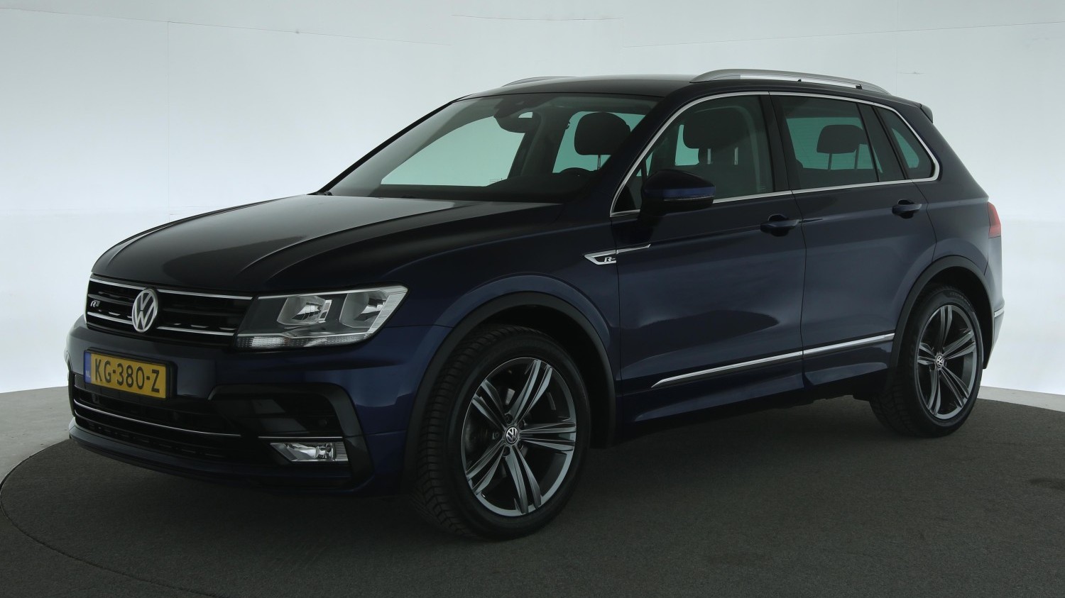 Volkswagen Tiguan SUV / Terreinwagen 2016 KG-380-Z 1