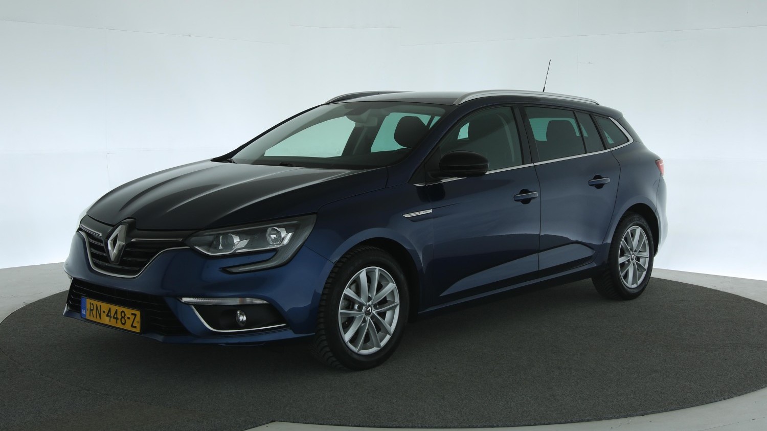 Renault Mégane Station 2018 RN-448-Z 1