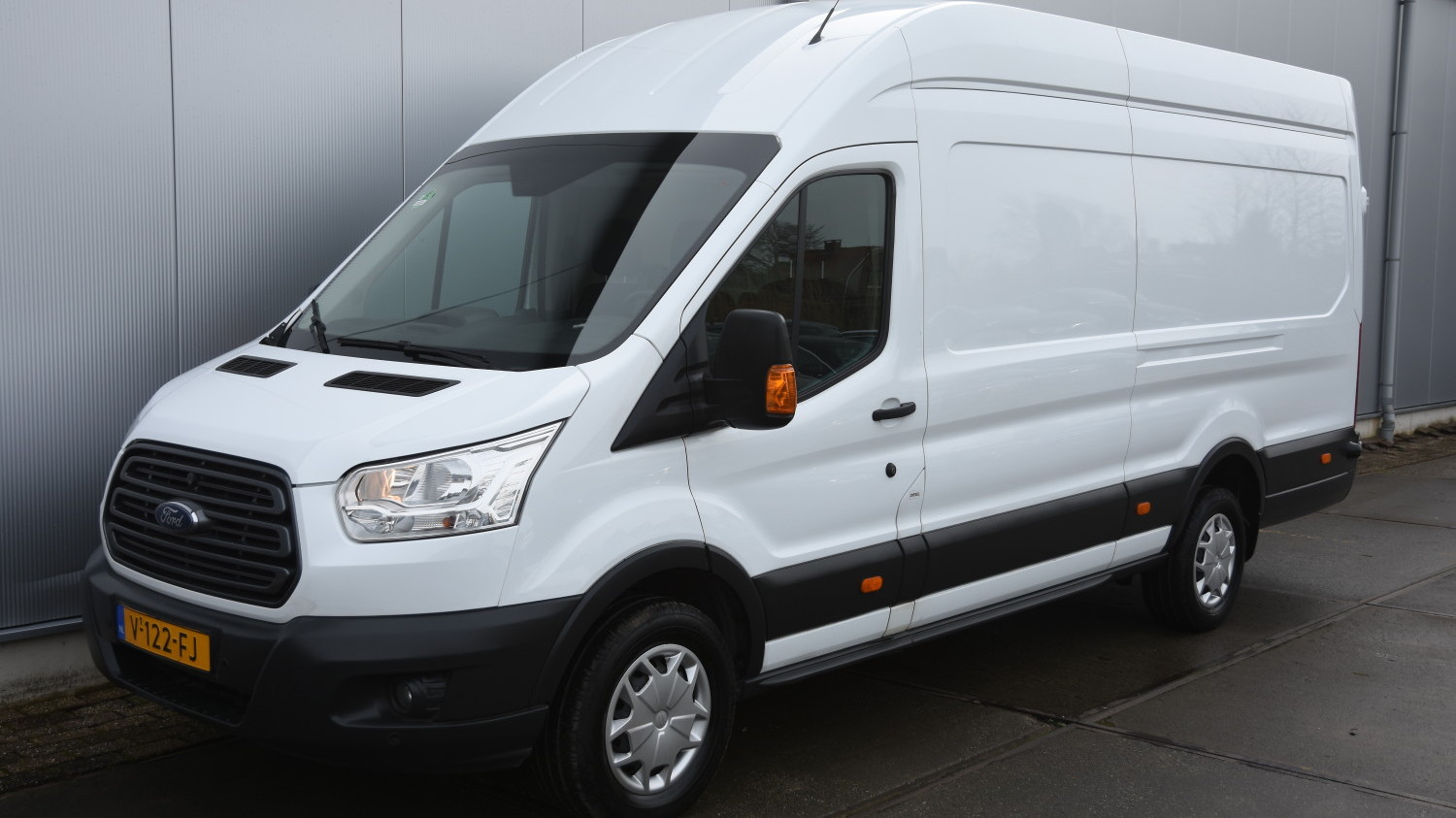 Ford Transit Bedrijfswagen 2016 V-122-FJ 1