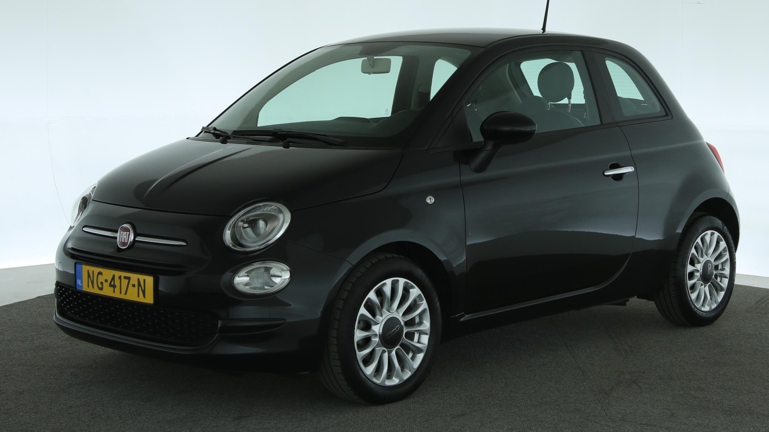 Fiat 500 Hatchback 2017 NG-417-N 1