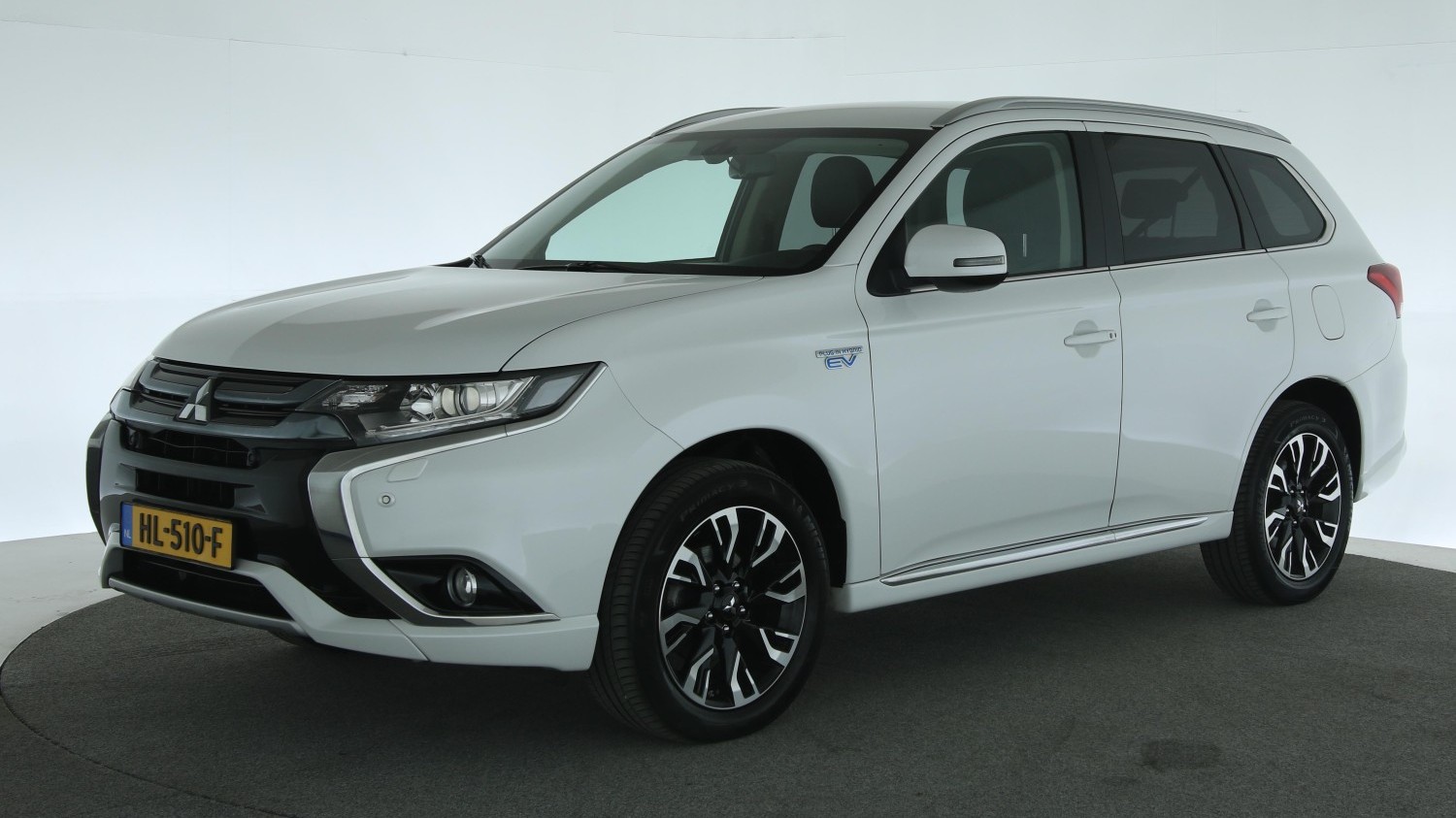 Mitsubishi Outlander SUV / Terreinwagen 2015 HL-510-F 1
