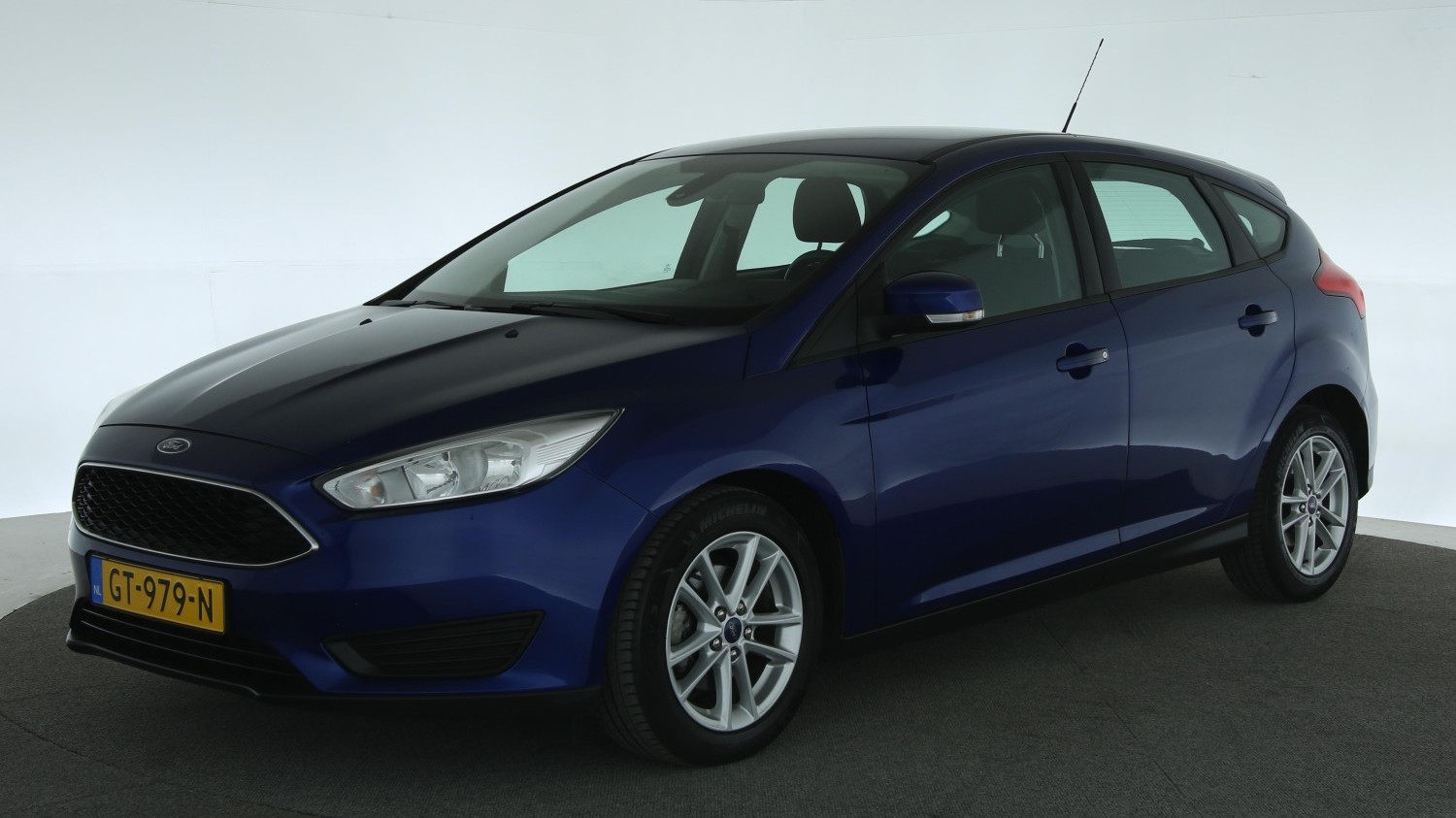 Ford Focus Hatchback 2015 GT-979-N 1