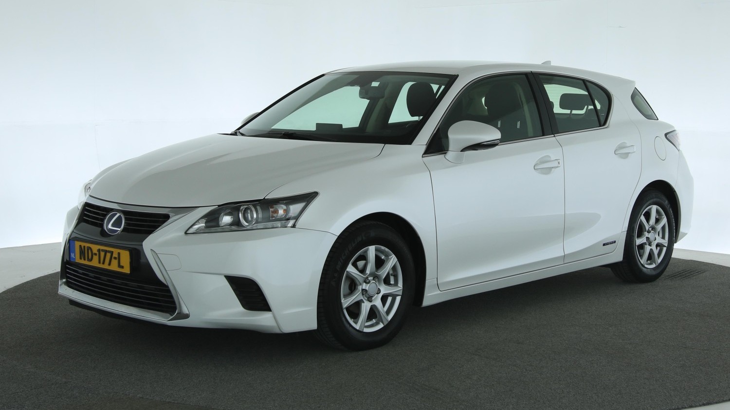 Lexus CT 200H Hatchback 2016 ND-177-L 1