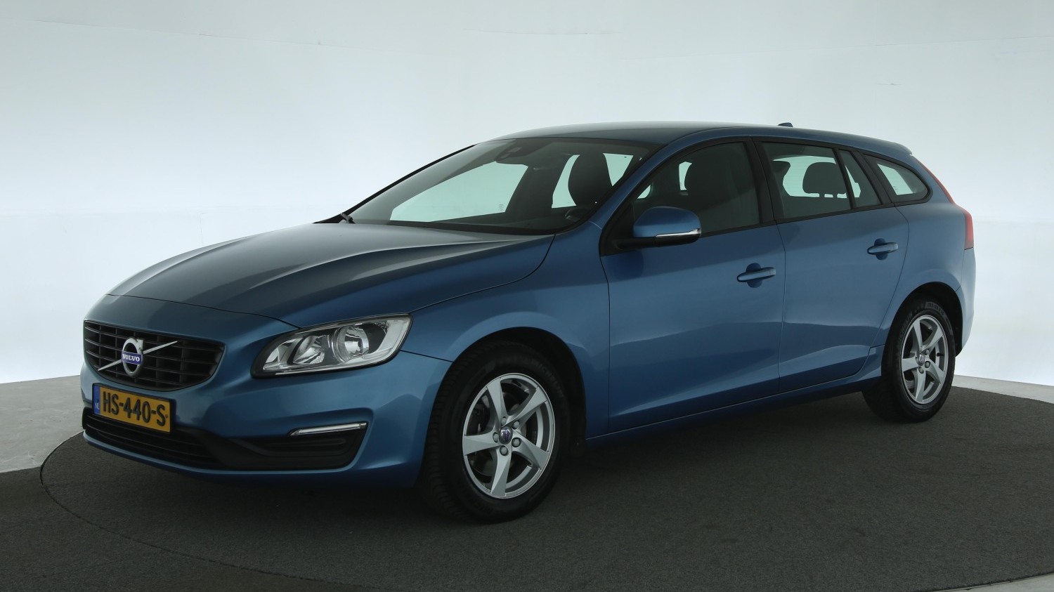 Volvo V60 Station 2015 HS-440-S 1