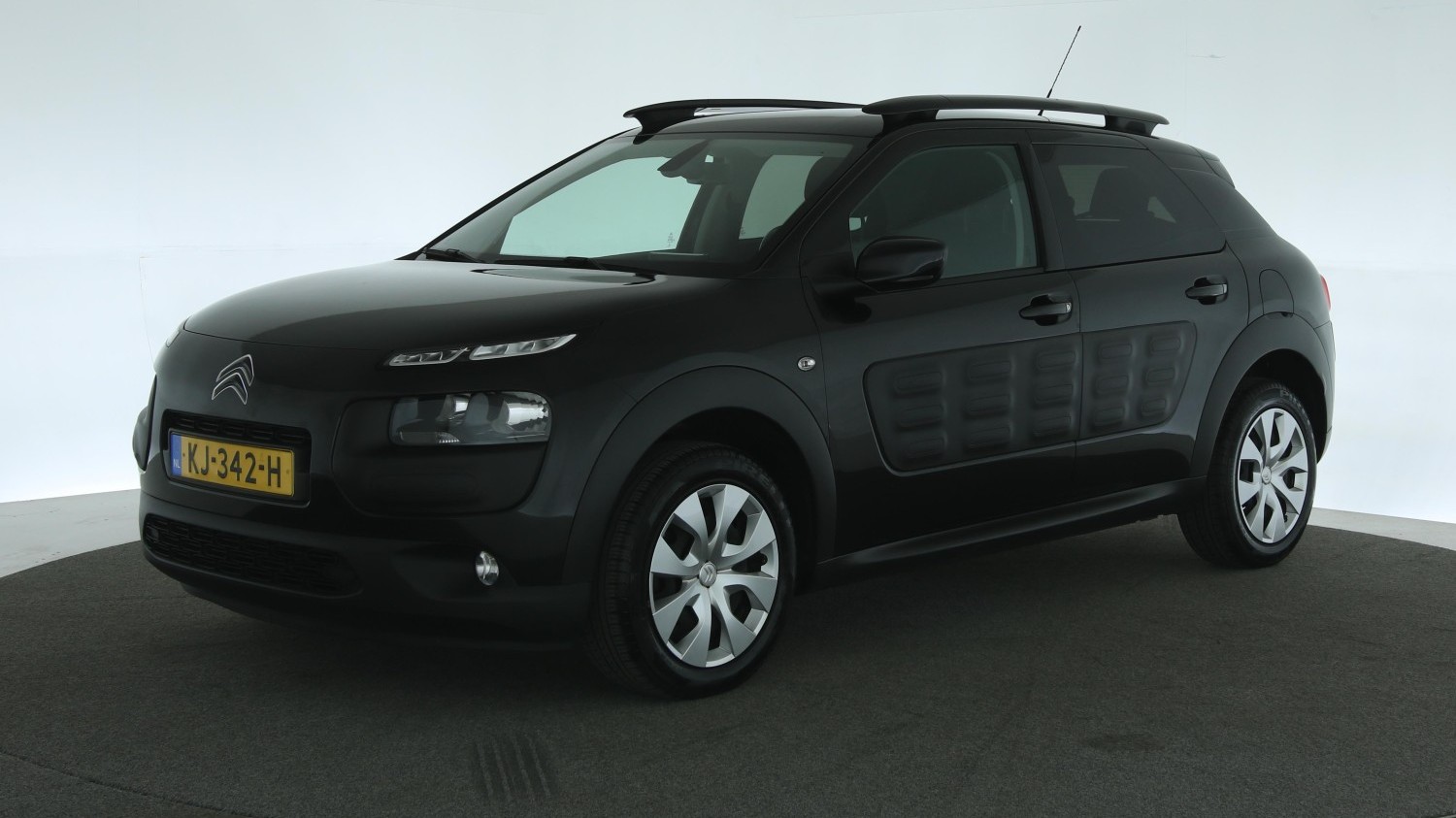 Citroen C4 Cactus Hatchback 2016 KJ-342-H 1