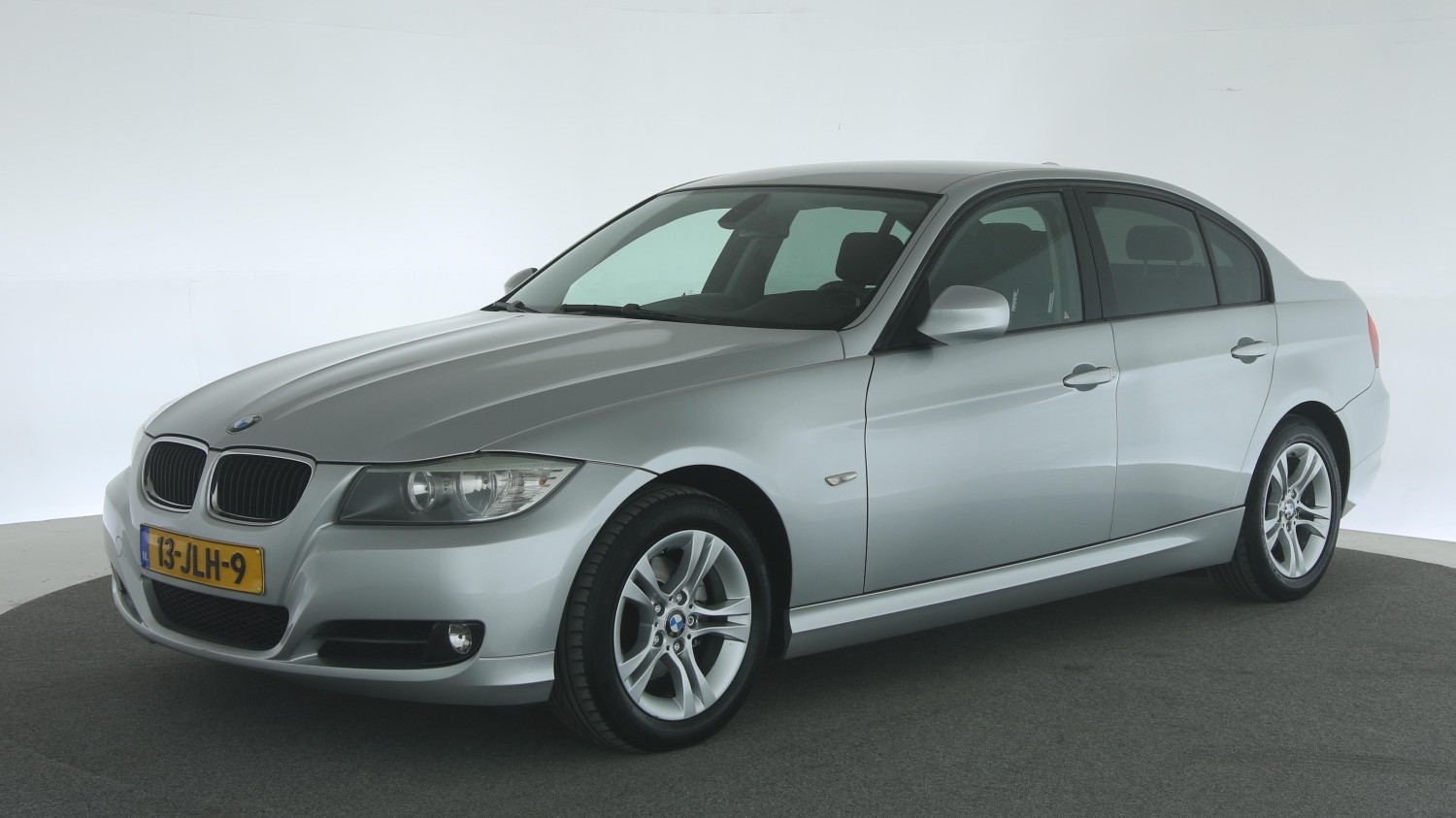 BMW 3-serie Sedan 2009 13-JLH-9 1