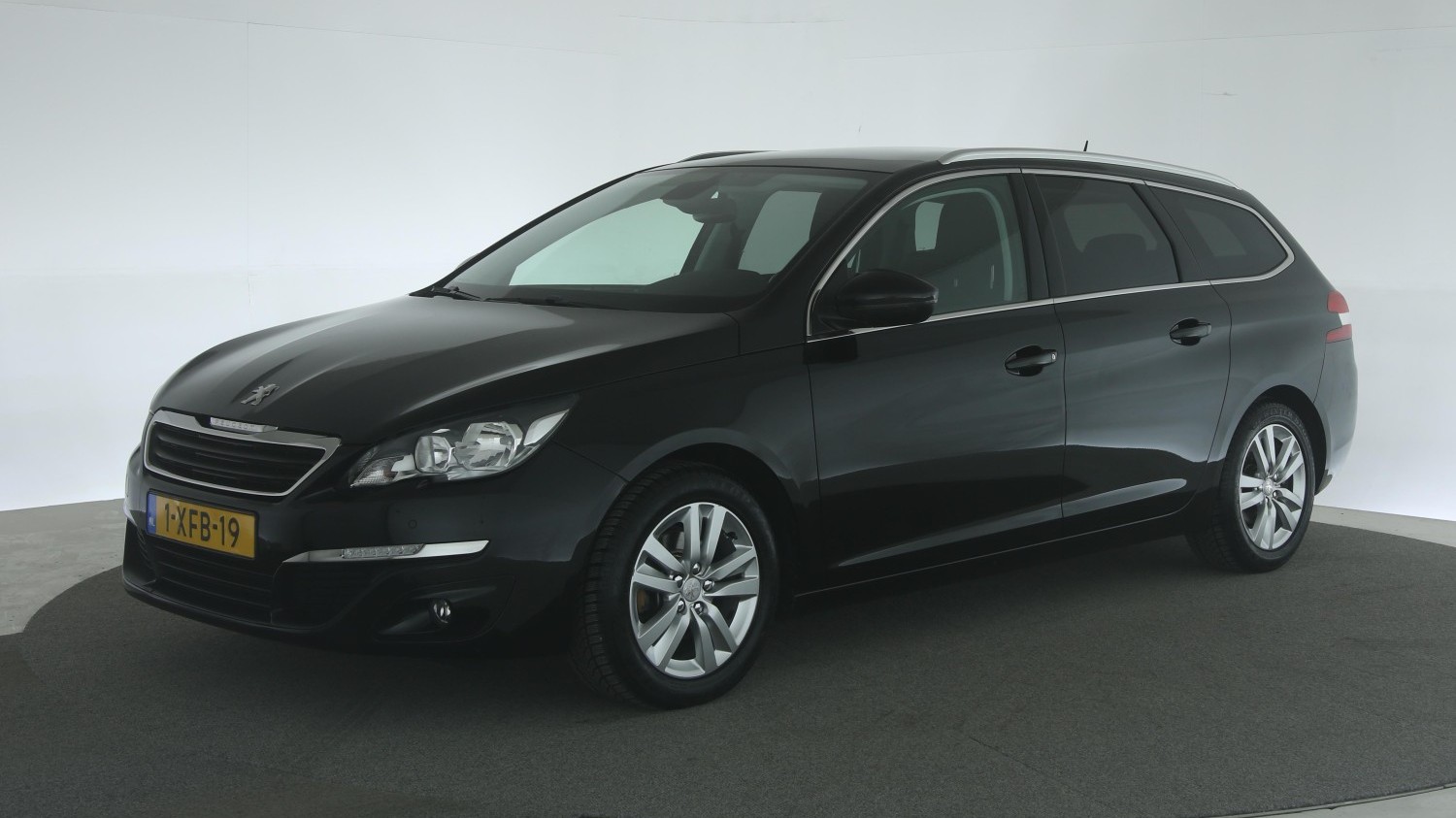 Peugeot 308 Station 2014 1-XFB-19 1