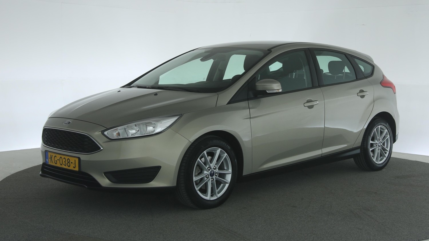 Ford Focus Hatchback 2016 KG-038-J 1