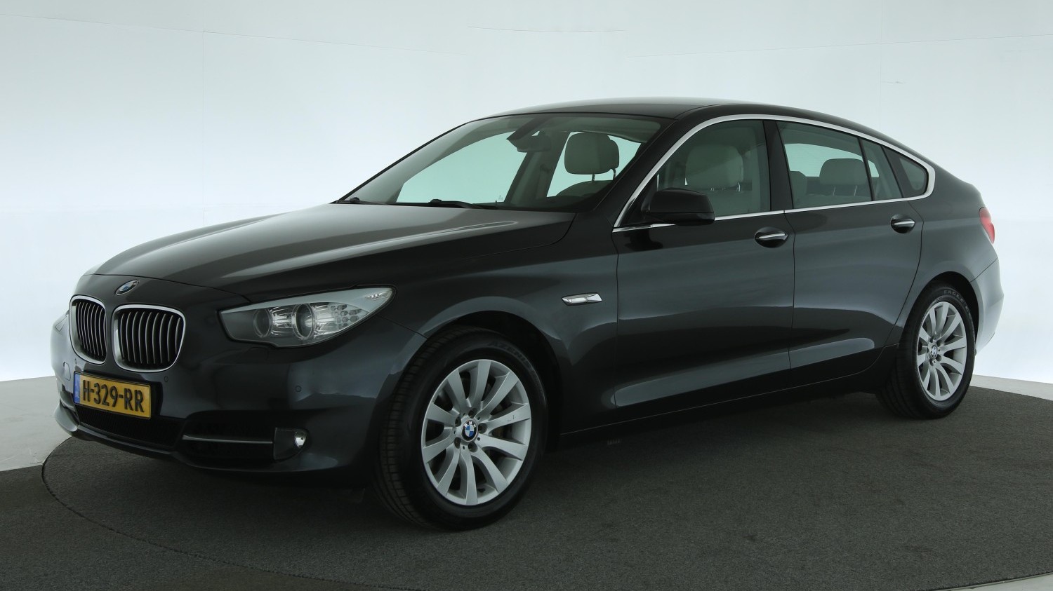 BMW 5-serie GT Hatchback 2013 H-329-RR 1