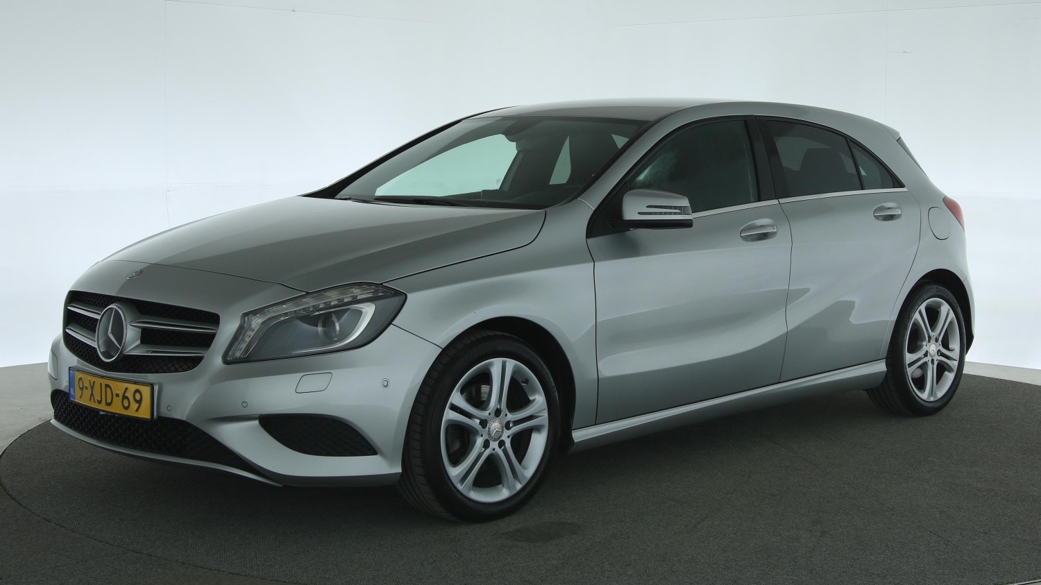 Mercedes-Benz A-klasse Hatchback 2014 9-XJD-69 1