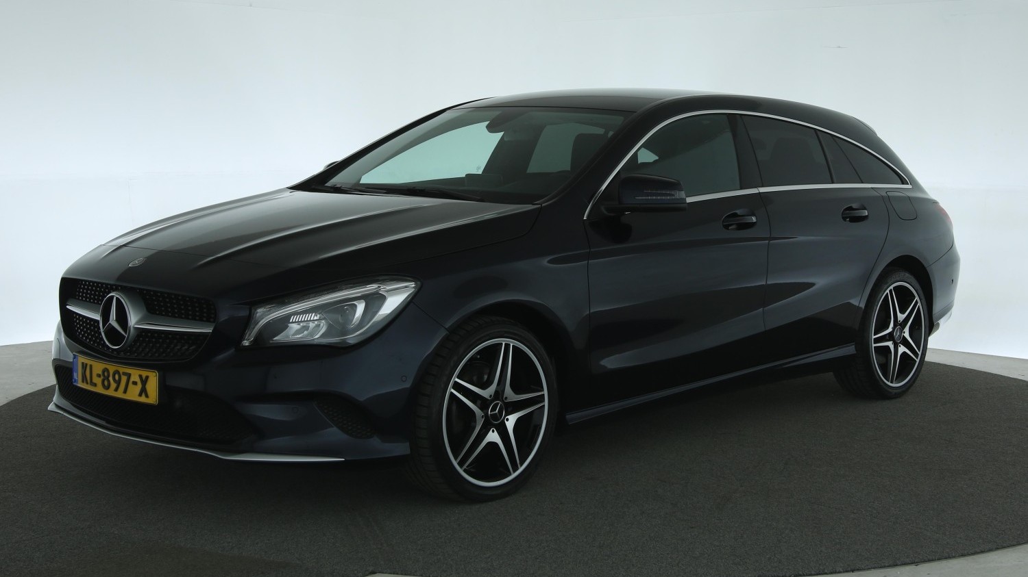 Mercedes-Benz CLA-klasse Station 2016 KL-897-X 1