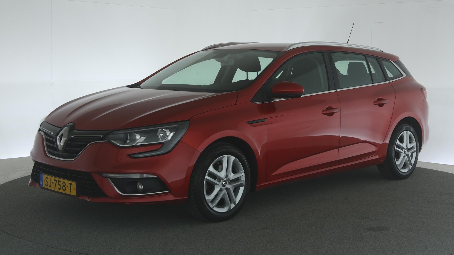Renault Mégane Station 2018 SJ-758-T 1