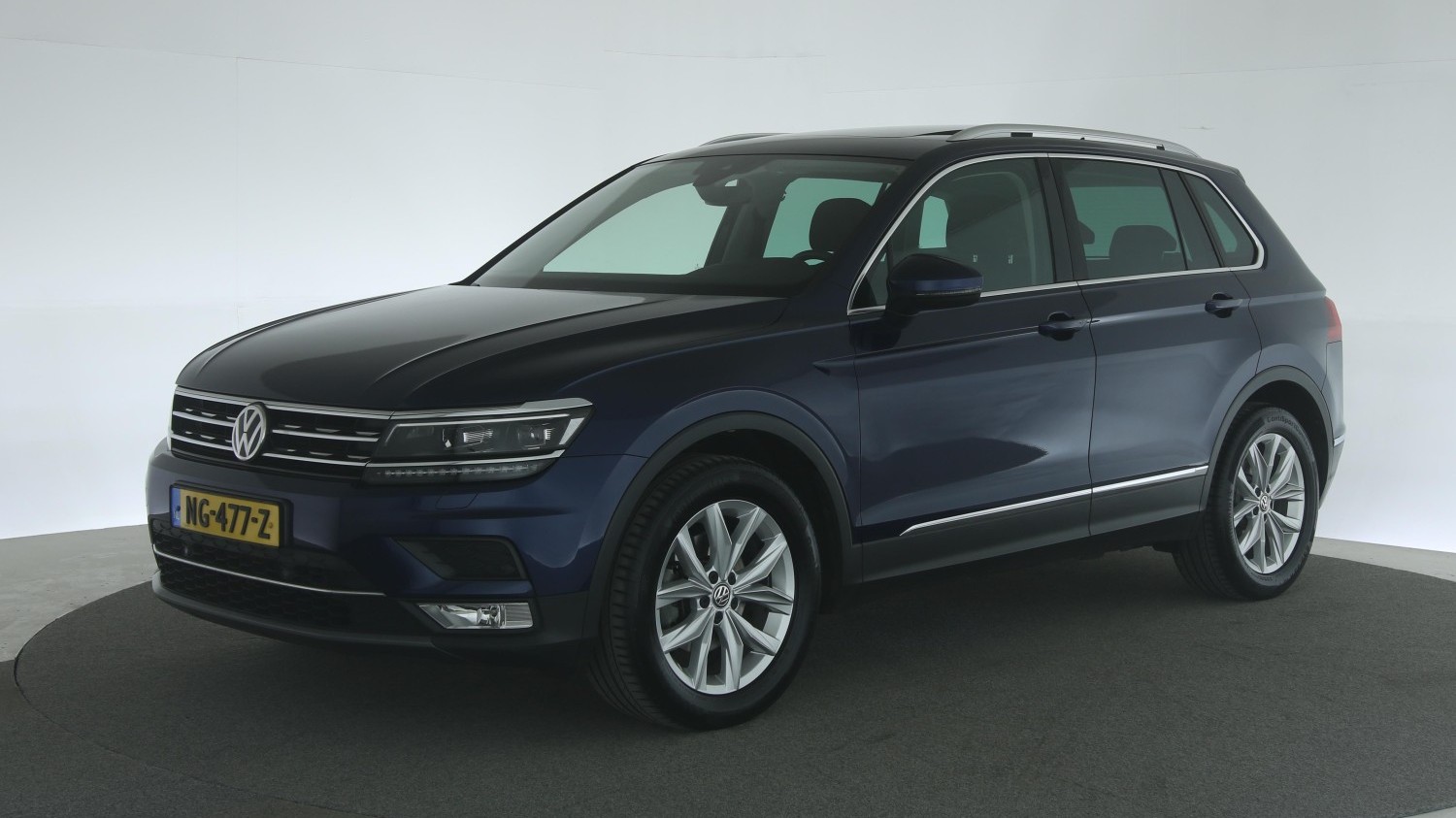 Volkswagen Tiguan SUV / Terreinwagen 2017 NG-477-Z 1