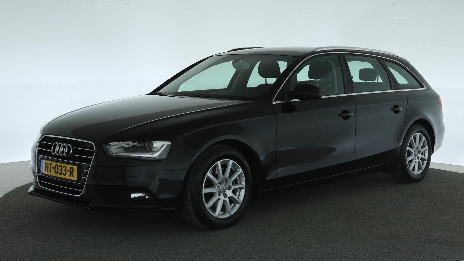 Audi A4 Station 2015 HT-033-R 1