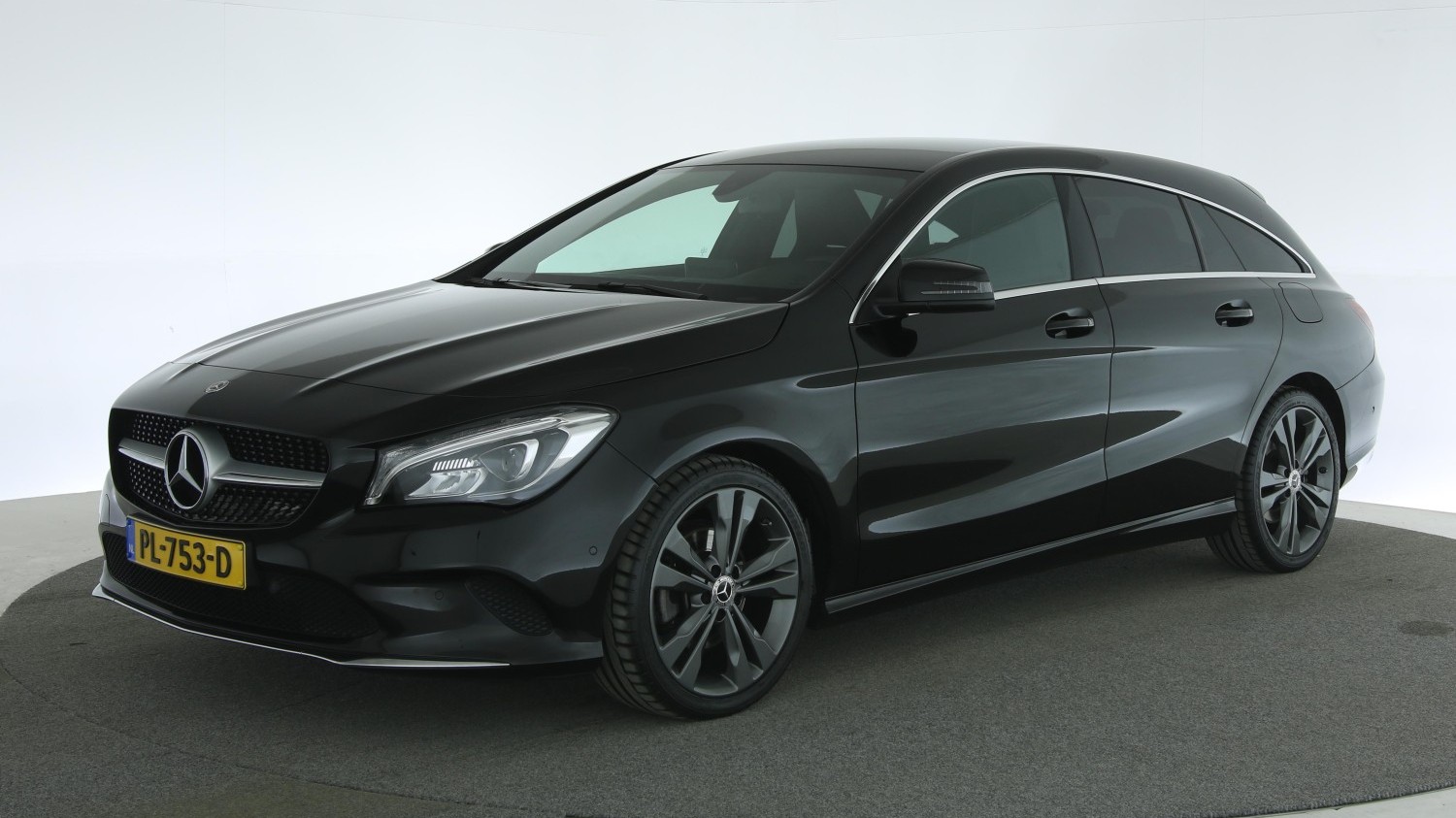 Mercedes-Benz CLA-klasse Station 2017 PL-753-D 1