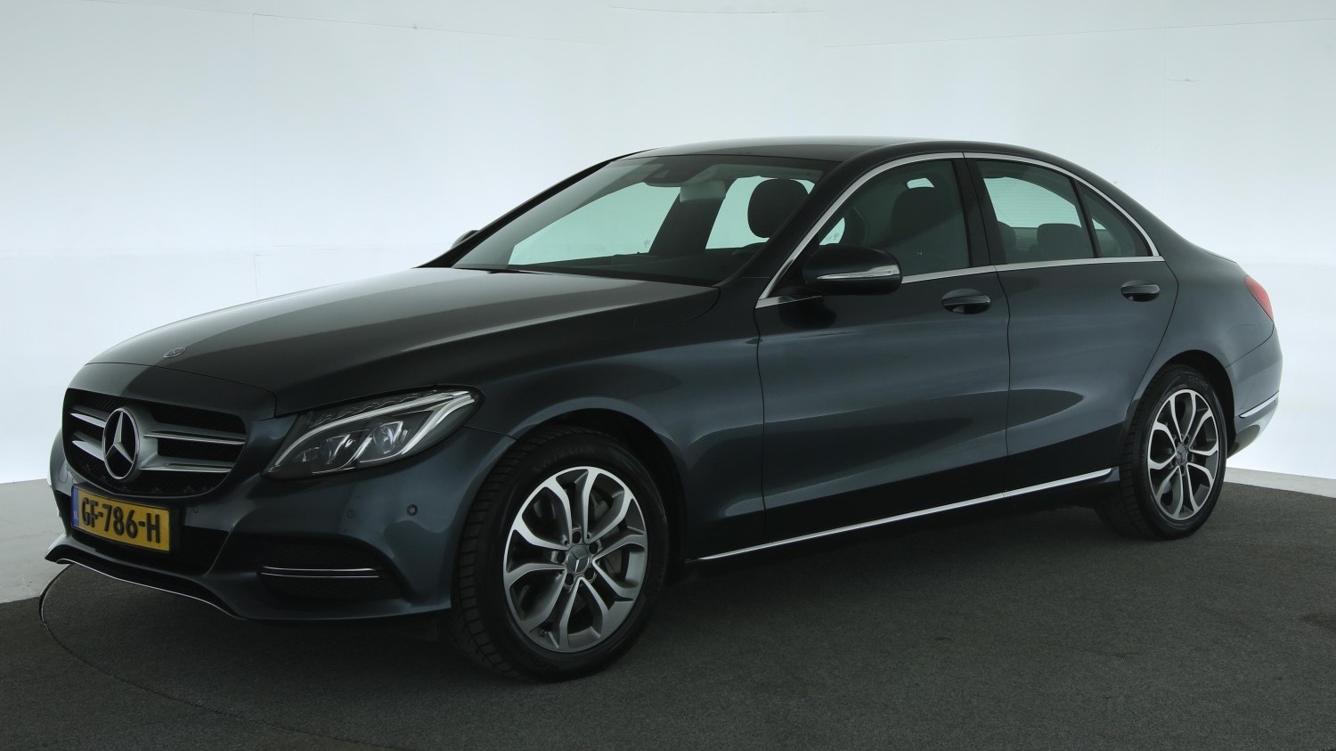 Mercedes-Benz C-klasse Sedan 2015 GF-786-H 1