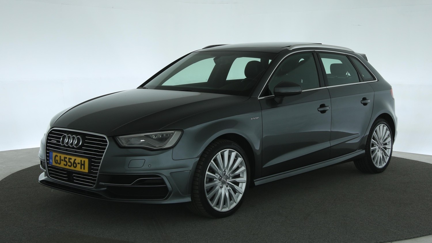 Audi A3 Hatchback 2015 GJ-556-H 1