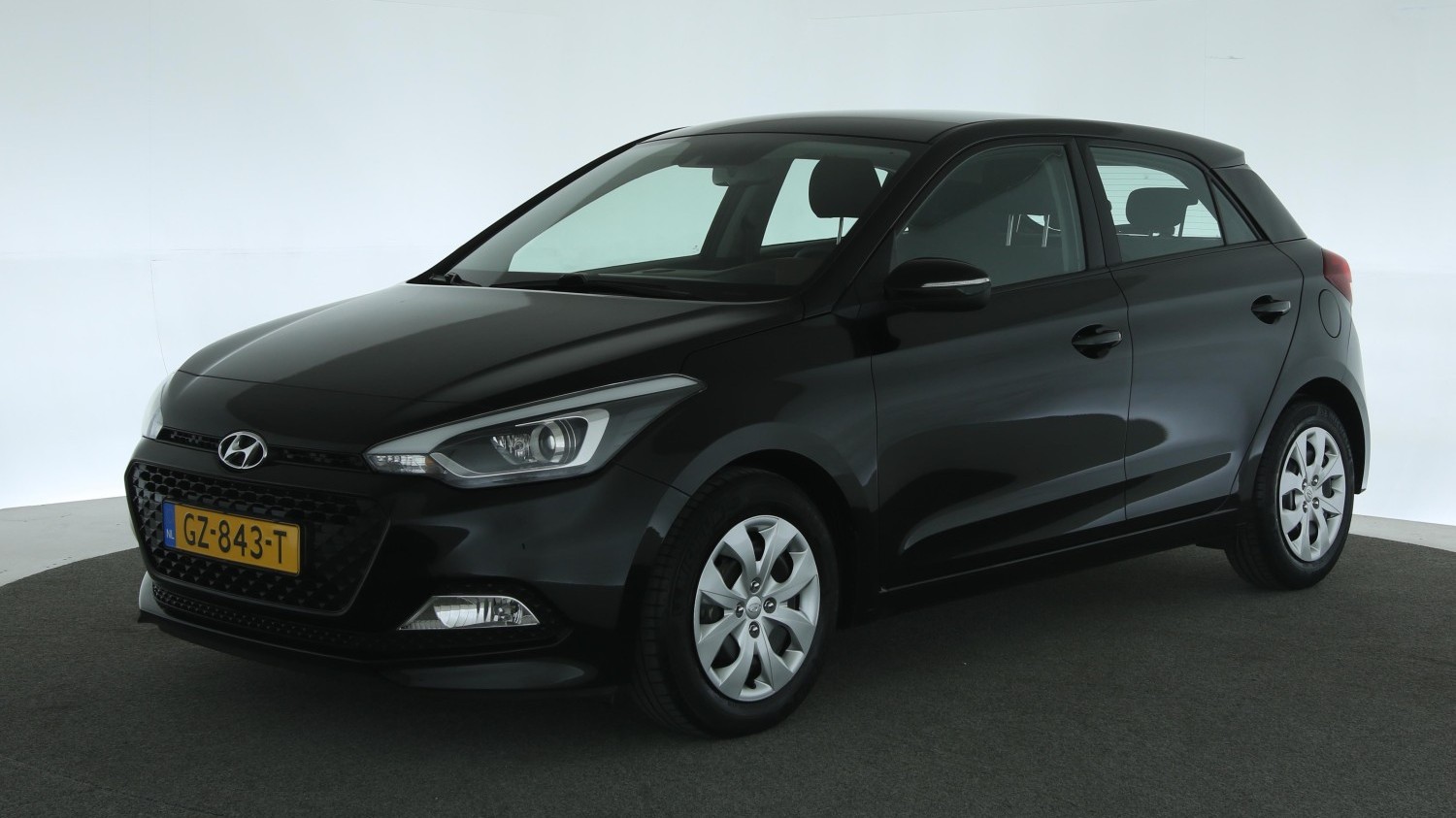 Hyundai i20 Hatchback 2015 GZ-843-T 1