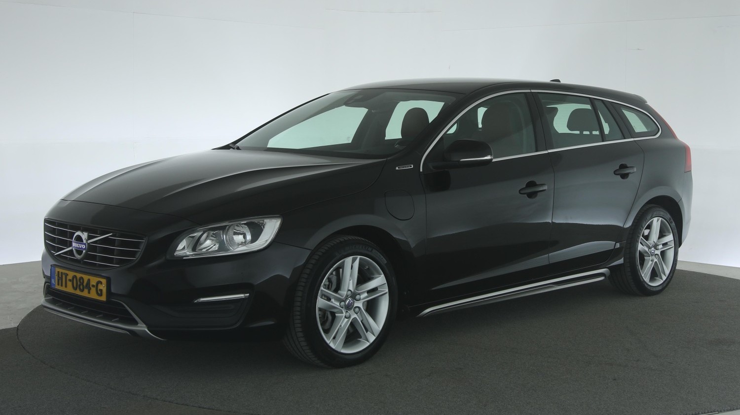 Volvo V60 Station 2015 HT-084-G 1
