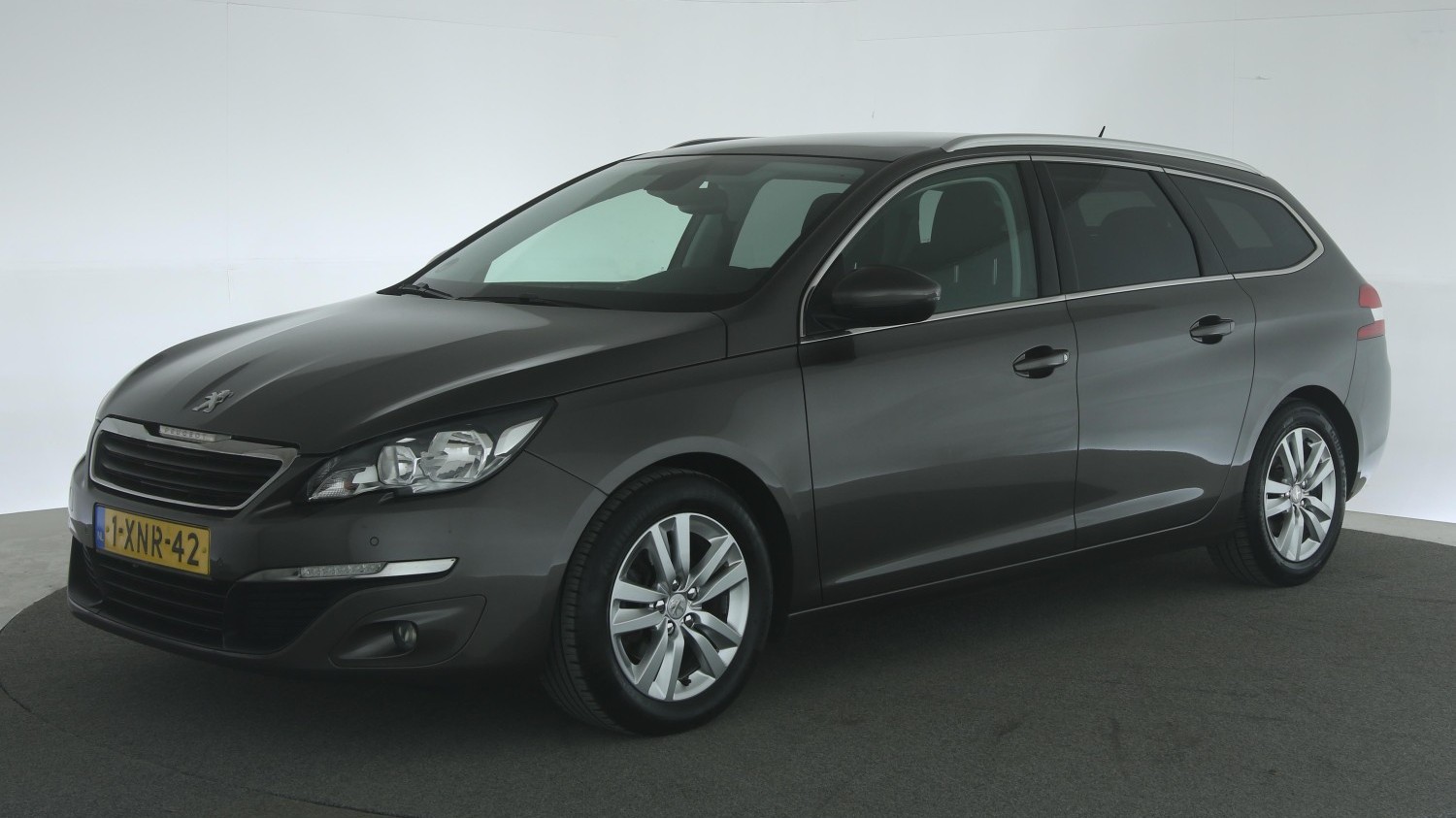 Peugeot 308 Station 2014 1-XNR-42 1