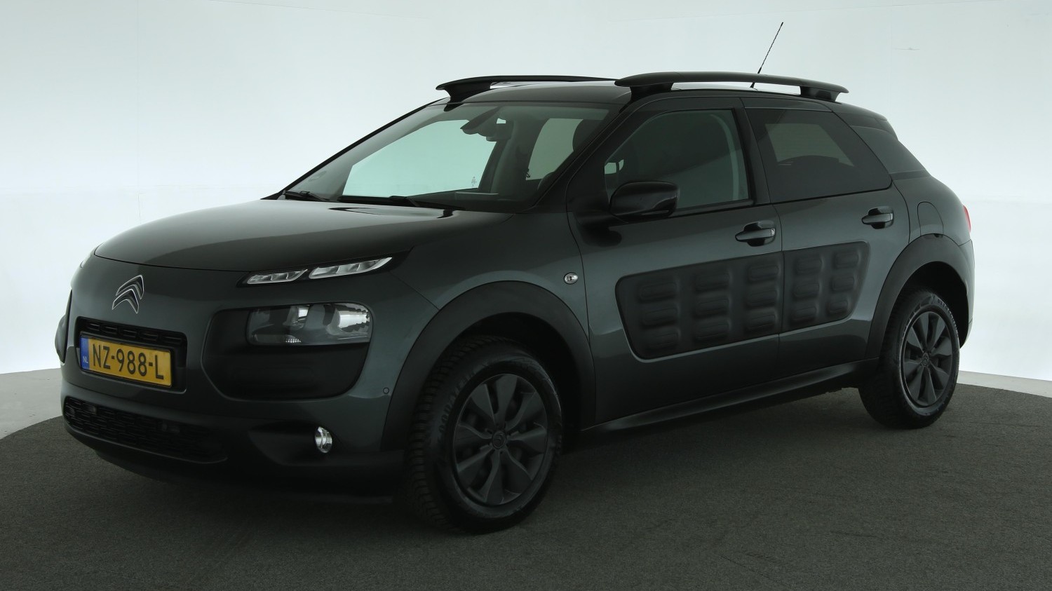 Citroen C4 Cactus Hatchback 2017 NZ-988-L 1