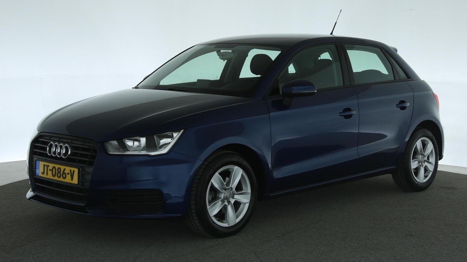 Audi A1 Hatchback 2016 JT-086-V 1