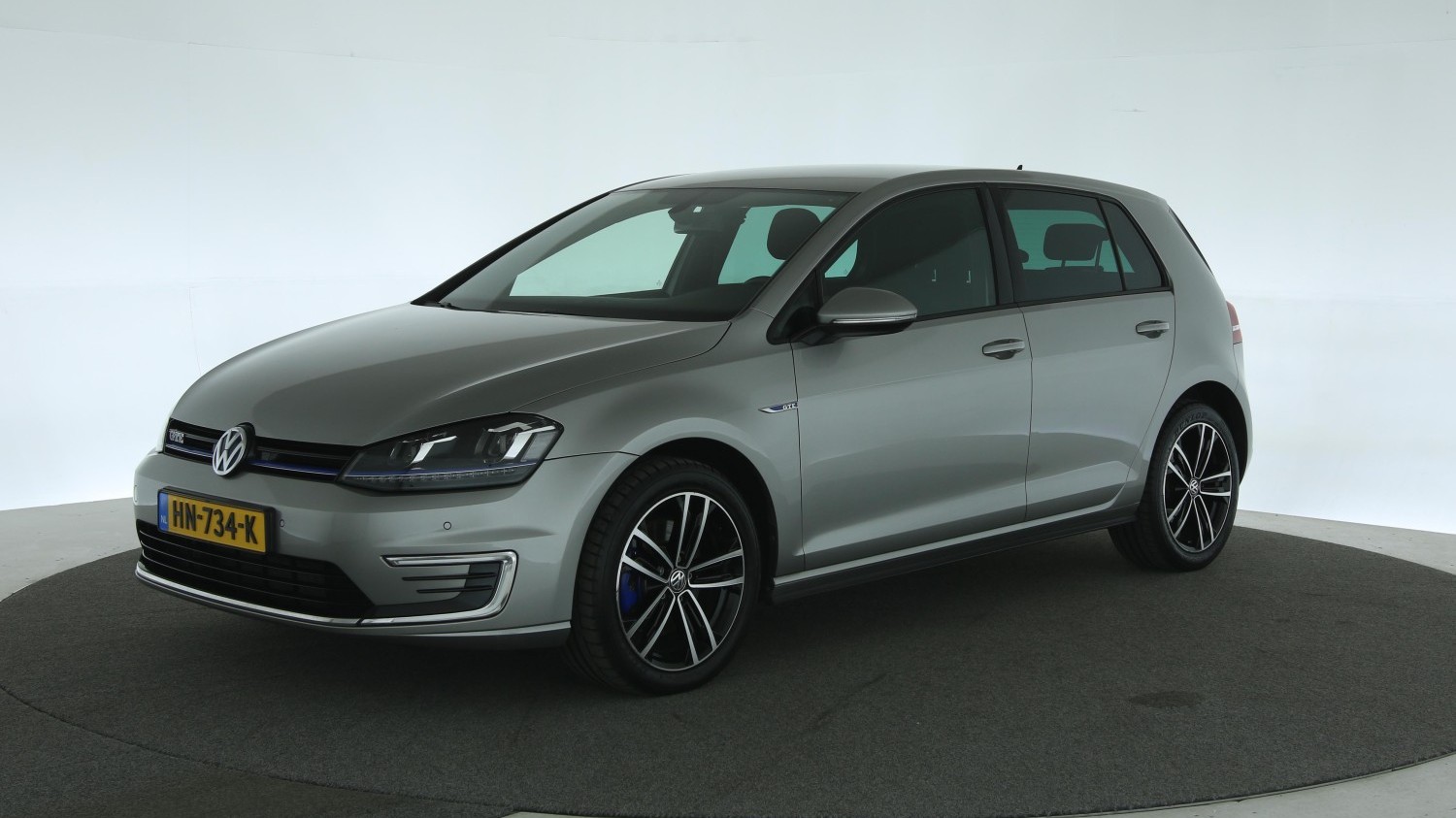 Volkswagen Golf Hatchback 2015 HN-734-K 1