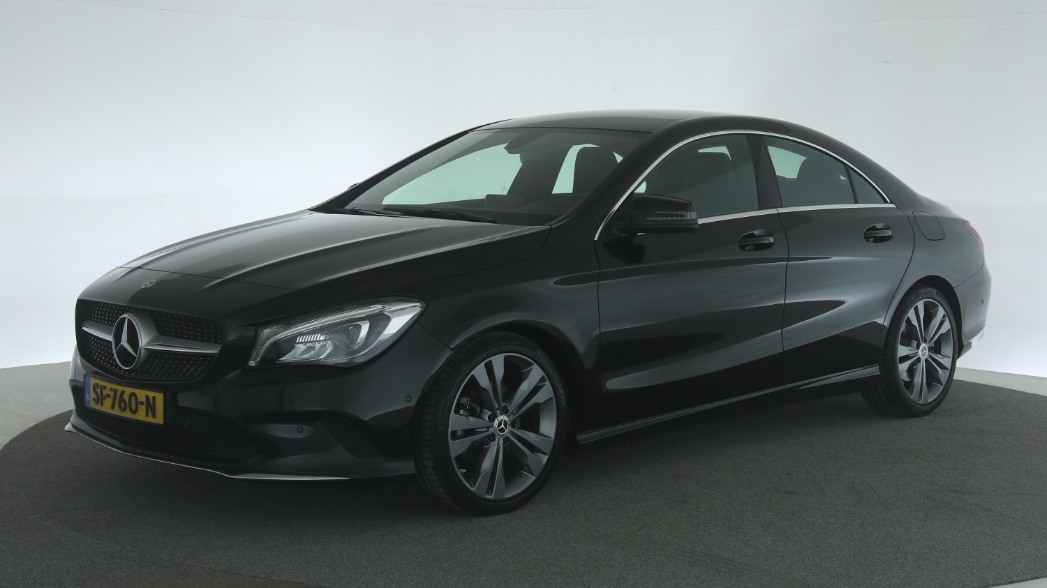 Mercedes-Benz CLA-klasse Sedan 2018 SF-760-N 1