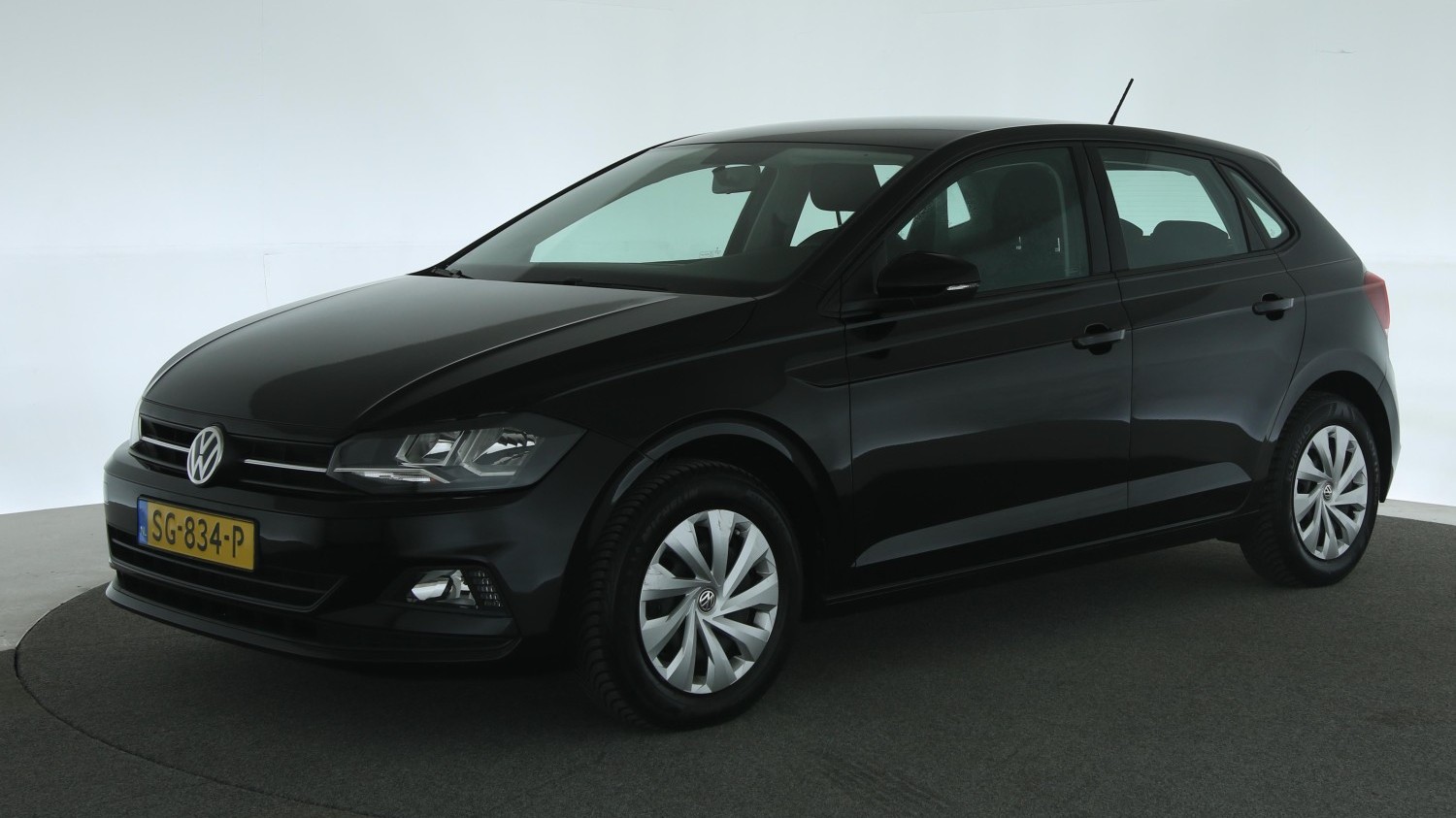Volkswagen Polo Hatchback 2018 SG-834-P 1