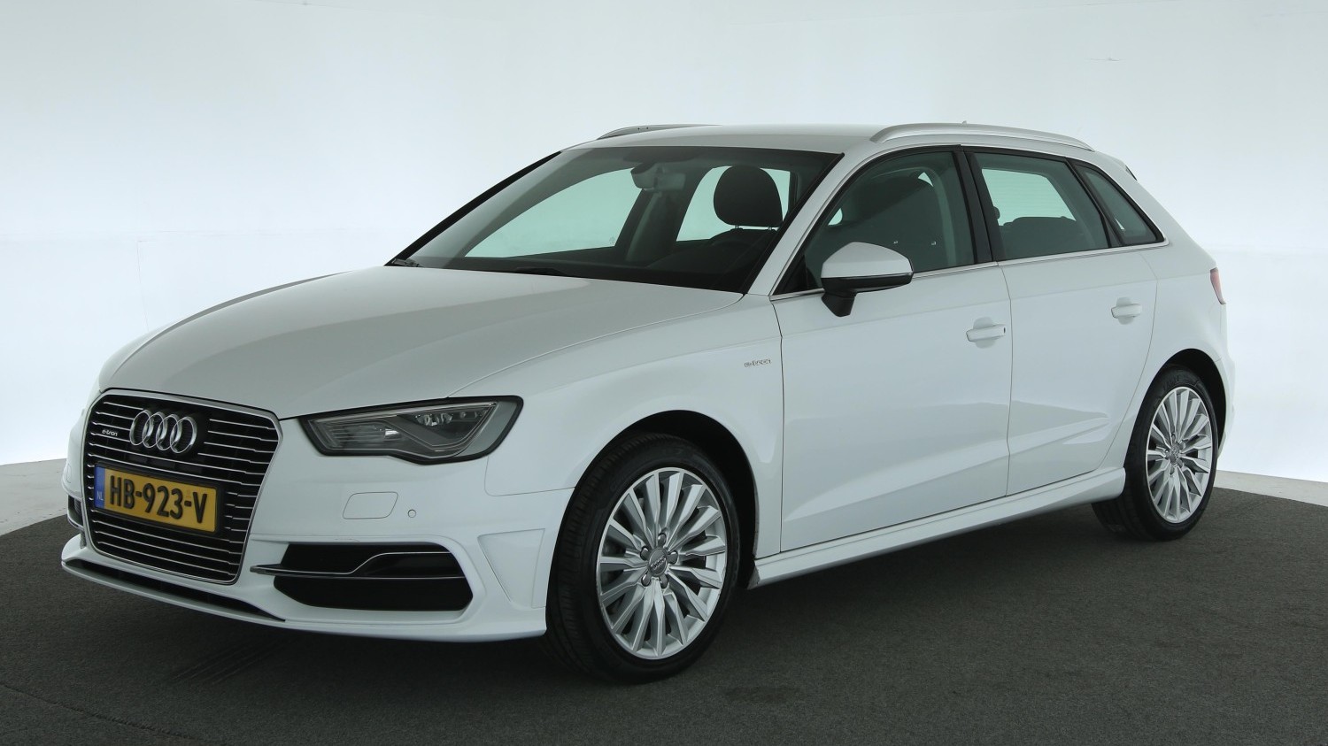 Audi A3 Hatchback 2015 HB-923-V 1