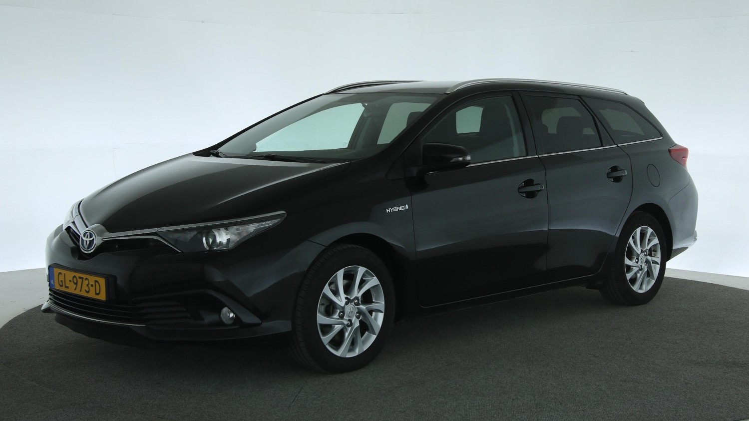 Toyota Auris Station 2015 GL-973-D 1