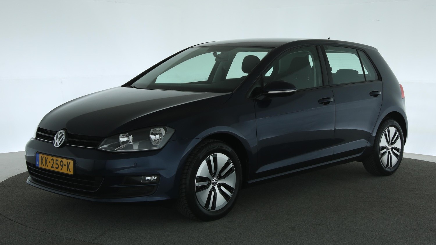Volkswagen Golf Hatchback 2016 KK-259-K 1
