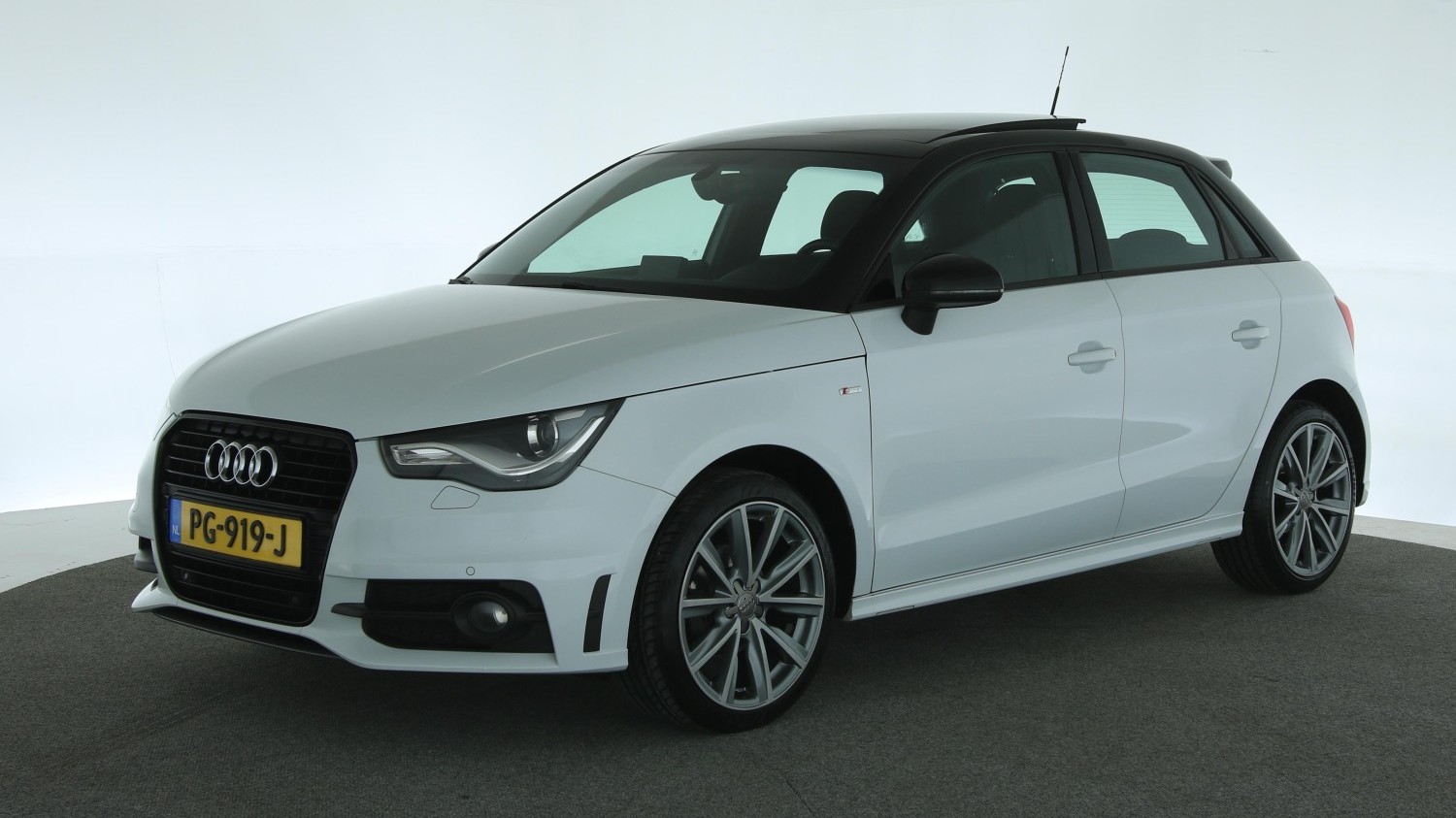 Audi A1 Hatchback 2014 PG-919-J 1
