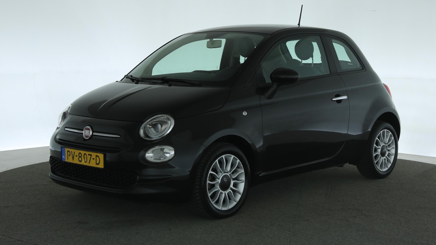 Fiat 500 Hatchback 2017 PV-807-D 1