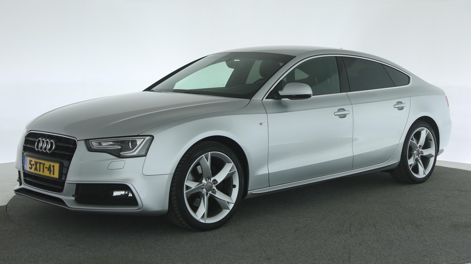 Audi A5 Hatchback 2015 5-XTT-41 1